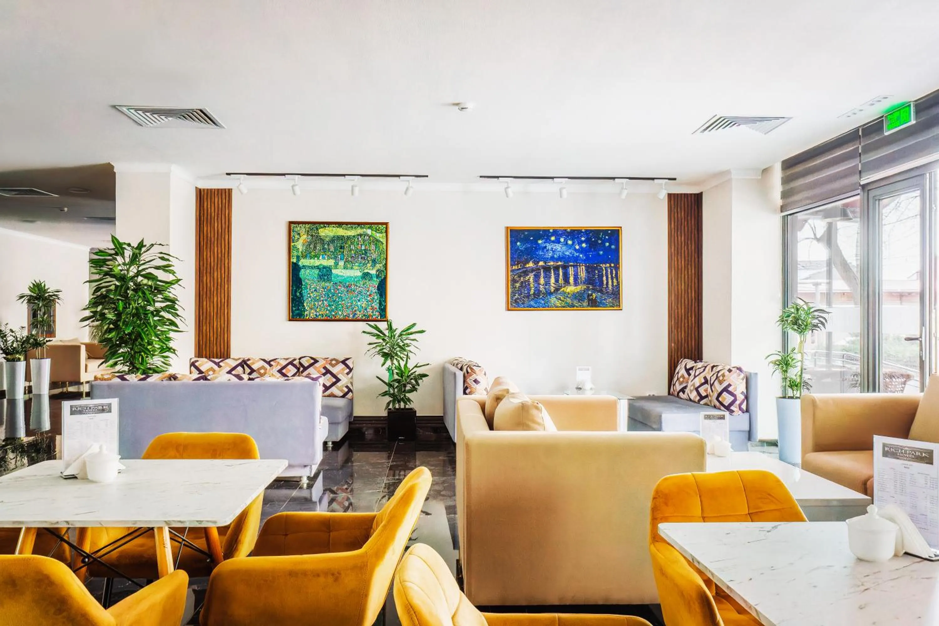 Lounge or bar in RICH PARK HOTEL