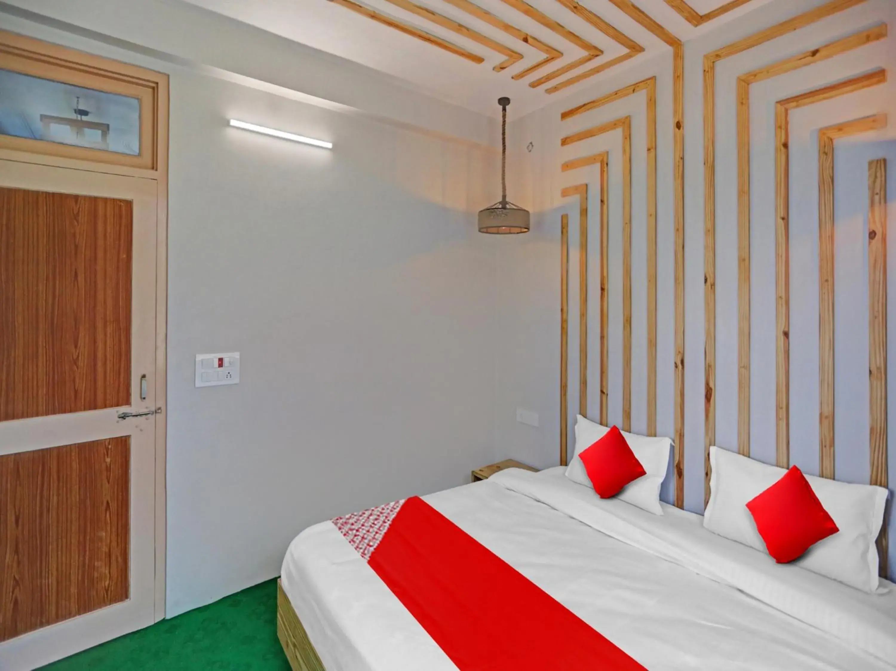 Deluxe Triple Room - single occupancy in Hotel O Mystical Home Stay Deluxe Triple Room - single occupancy in Hotel O Mystical Home Stay