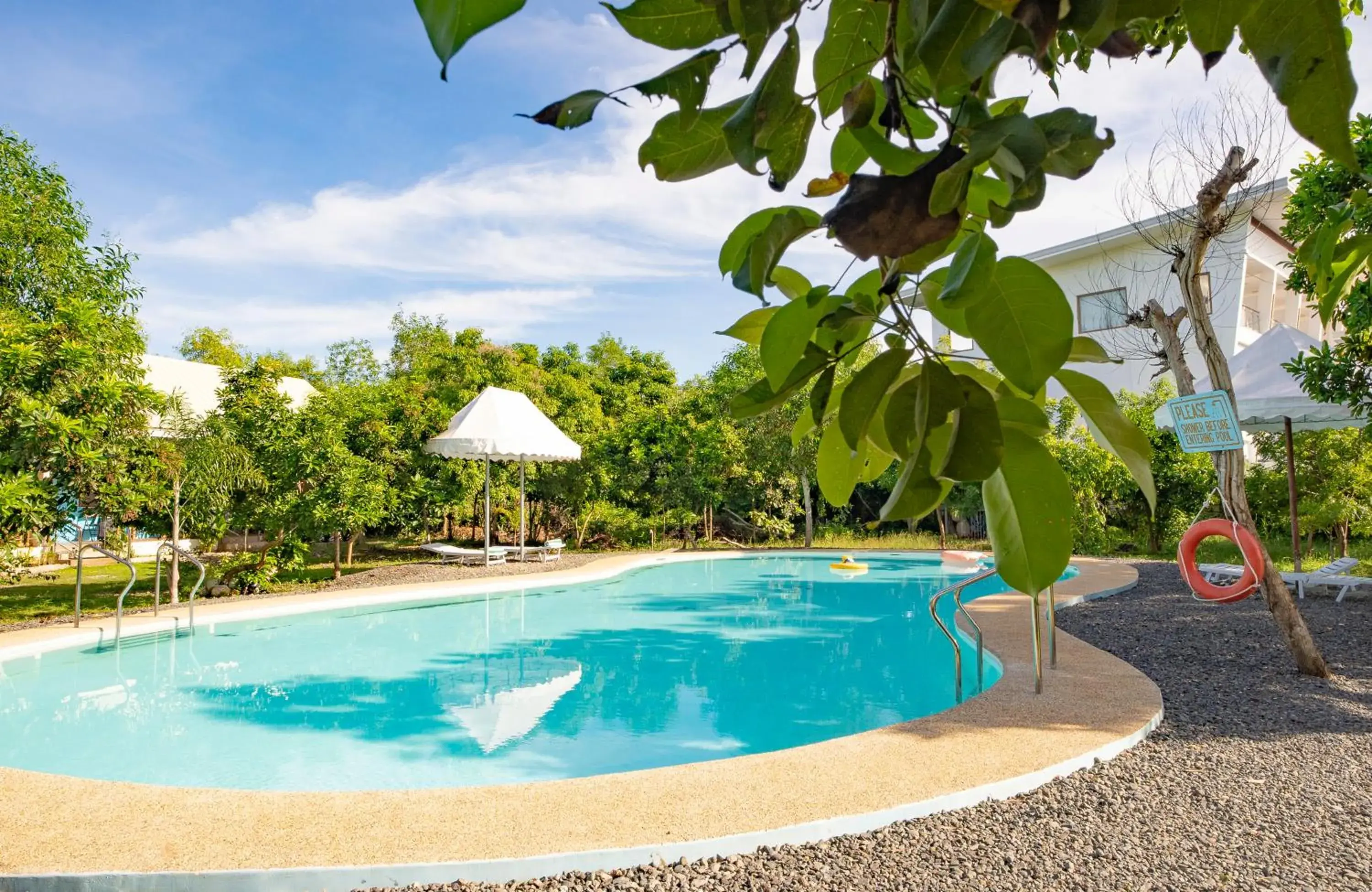 Swimming pool in Ana-as Apartelle (GGL) Swimming pool in Ana-as Apartelle (GGL)