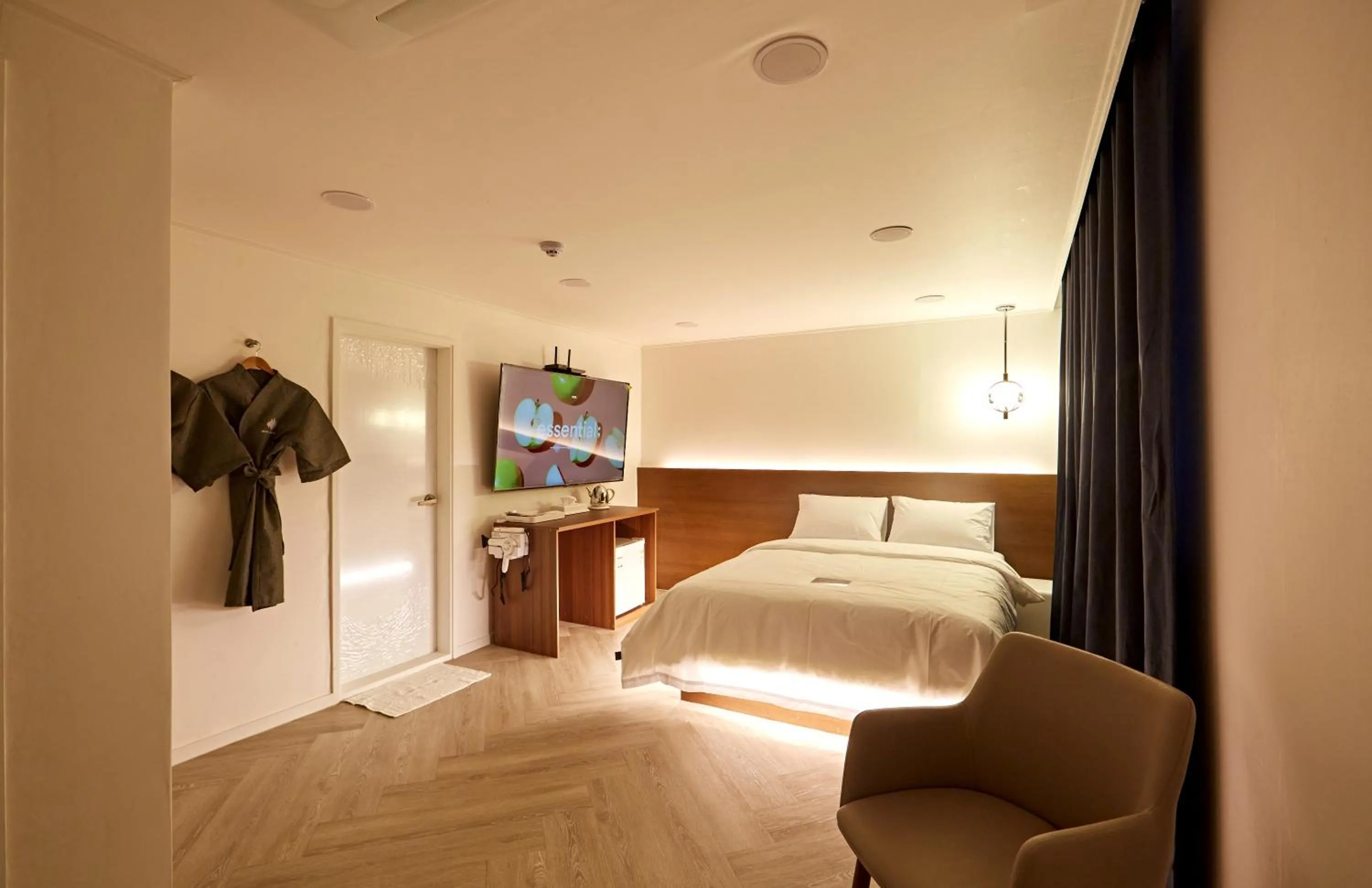 Bed in Hotel sounds