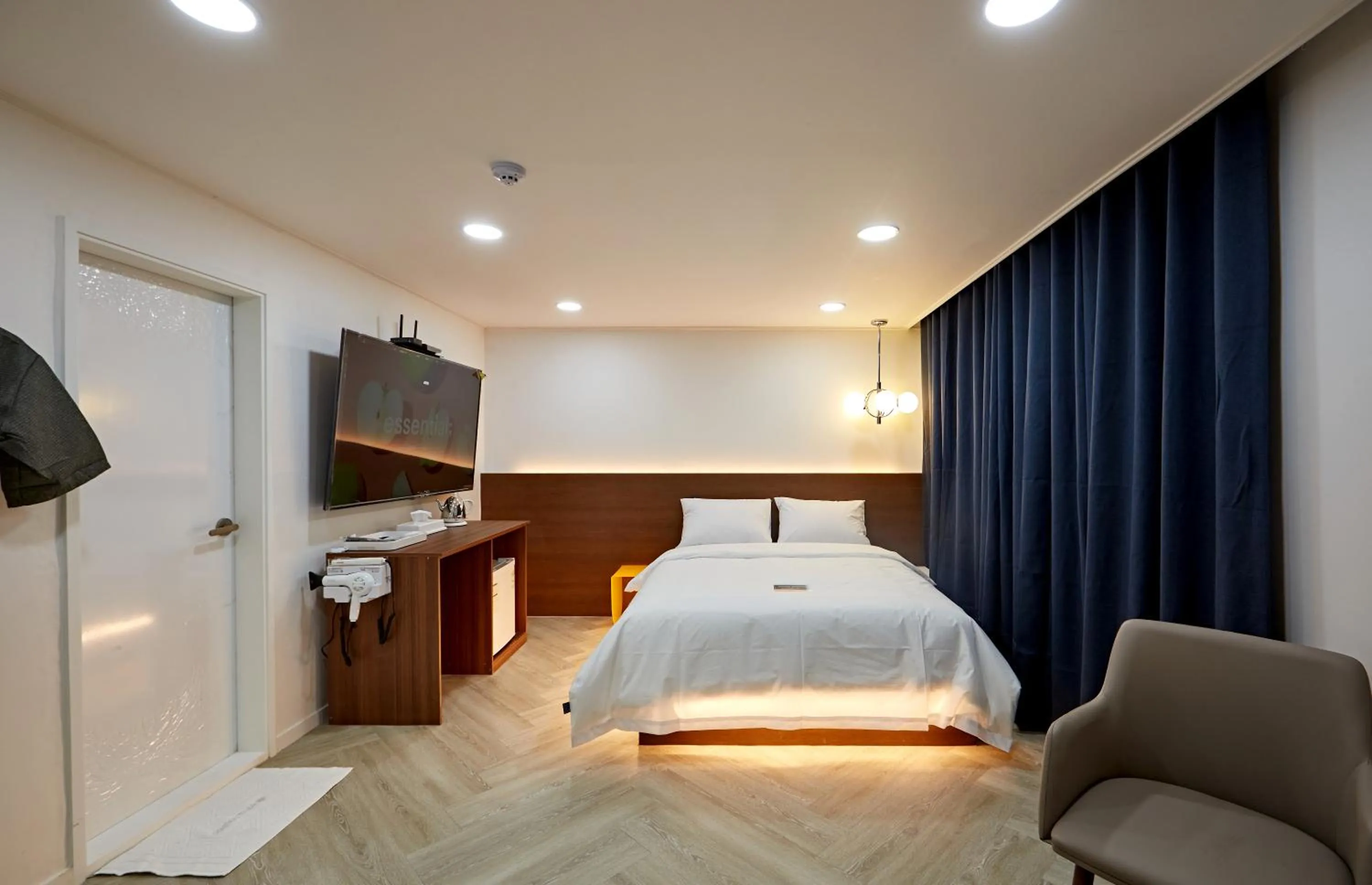 Bed in Hotel sounds
