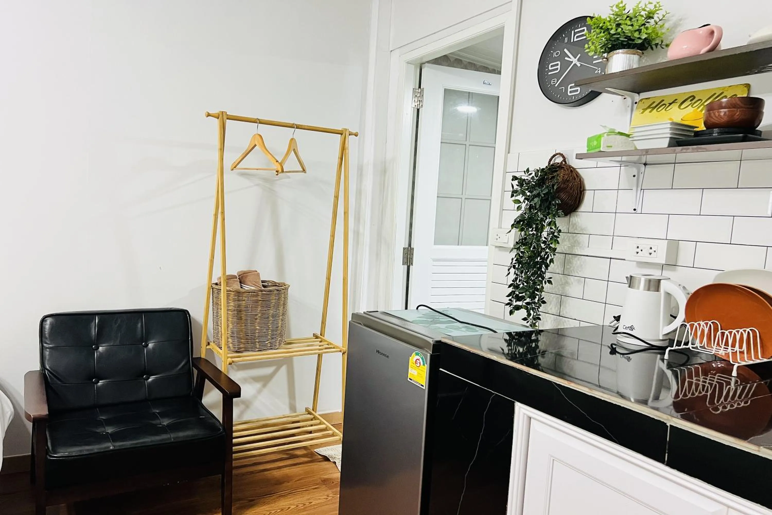 Kitchen or kitchenette in Bann Kam B&B