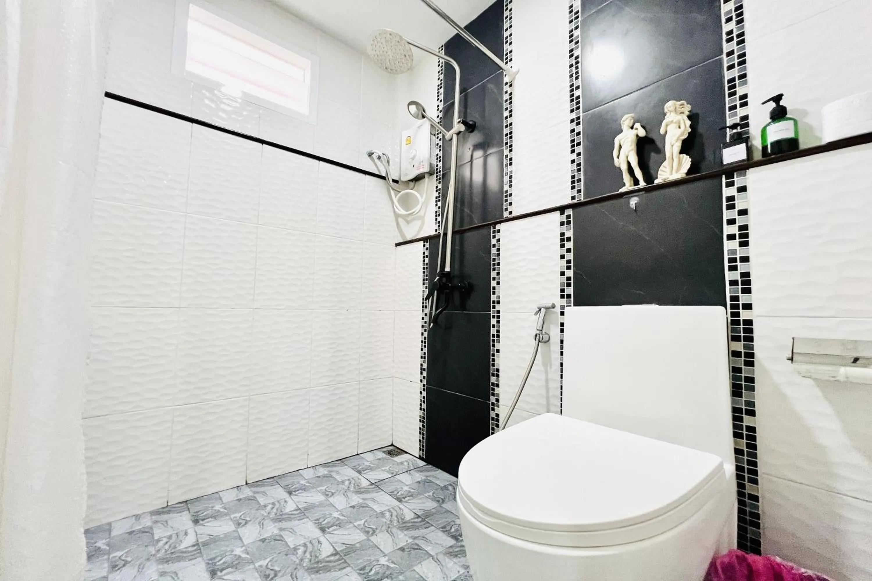 Bathroom in Bann Kam B&B