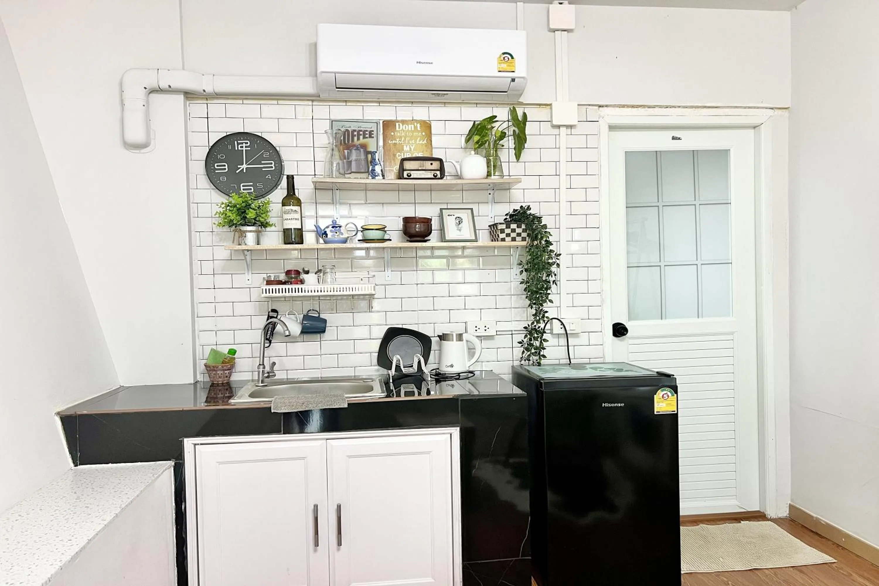 Kitchen or kitchenette in Bann Kam B&B