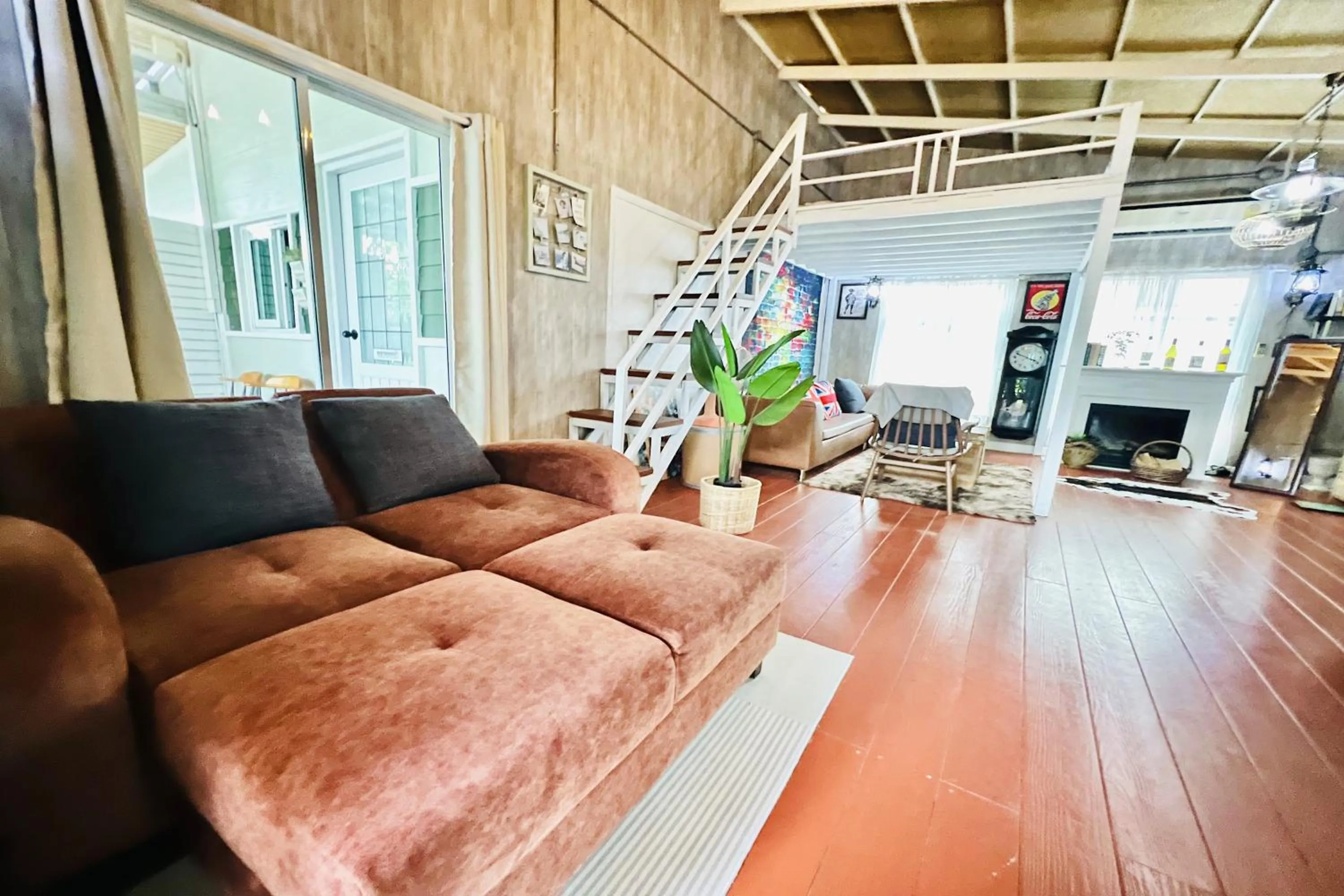 Seating area in Bann Kam B&B