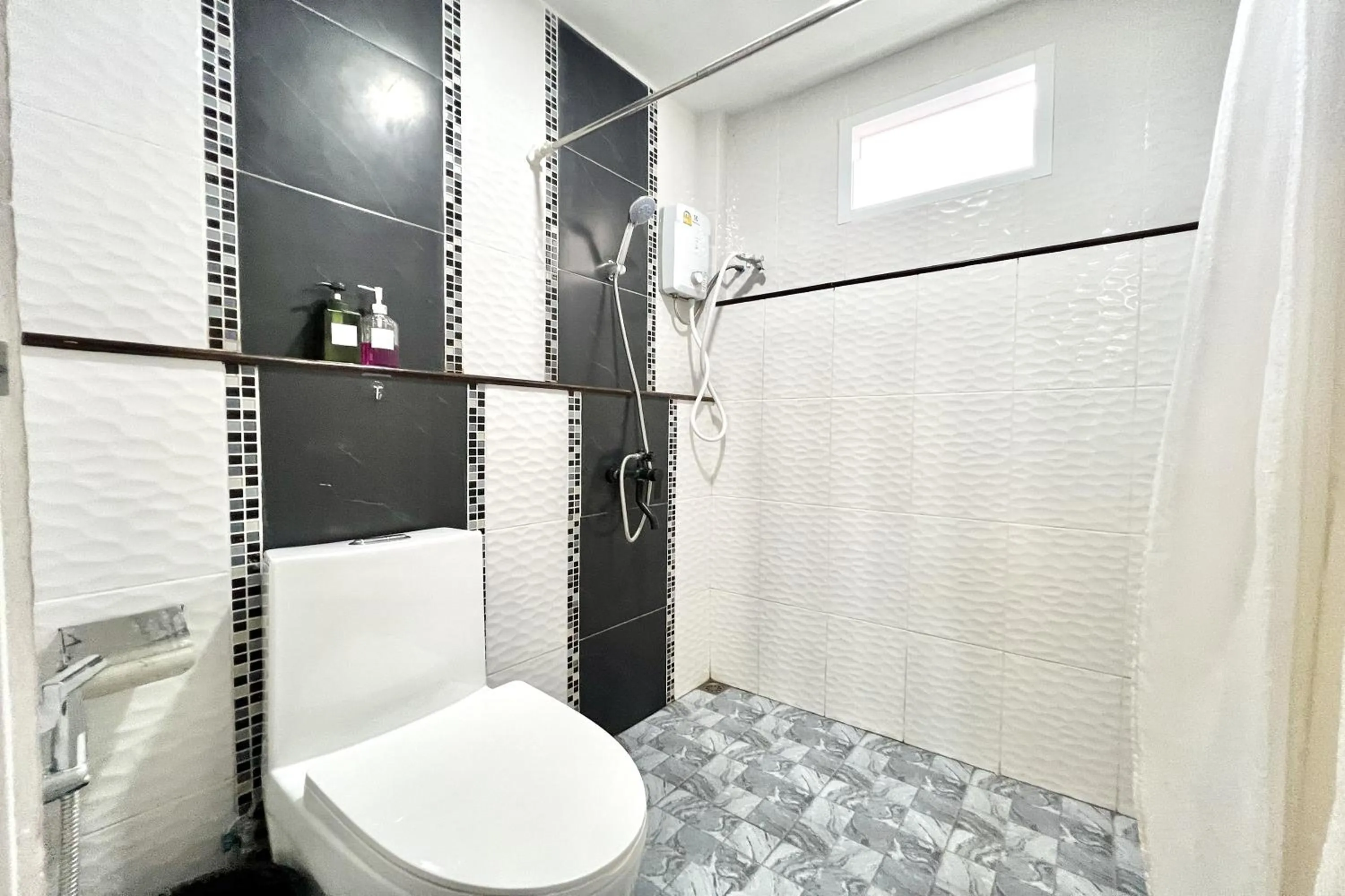 Bathroom in Bann Kam B&B