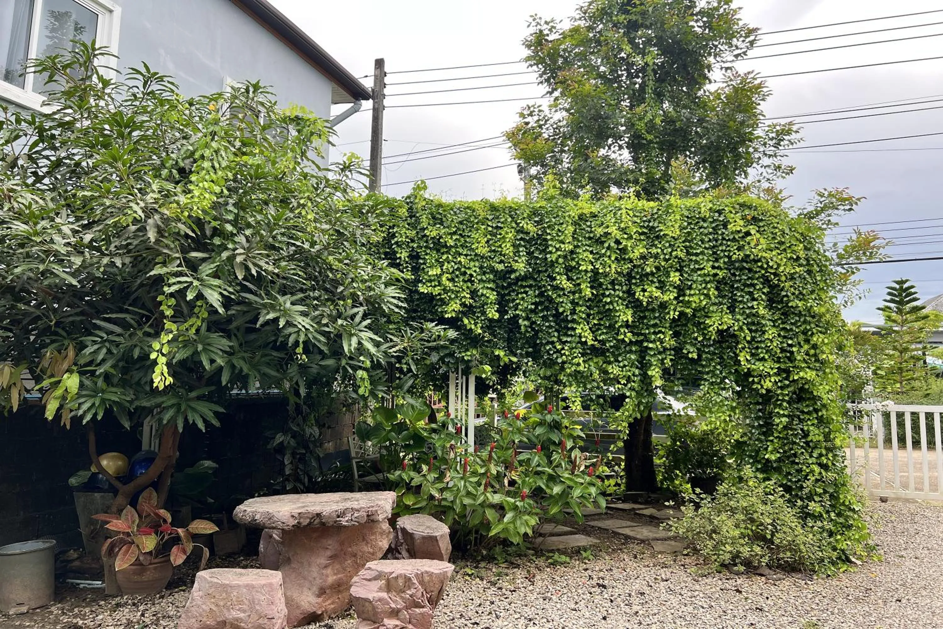 Garden in Bann Kam B&B