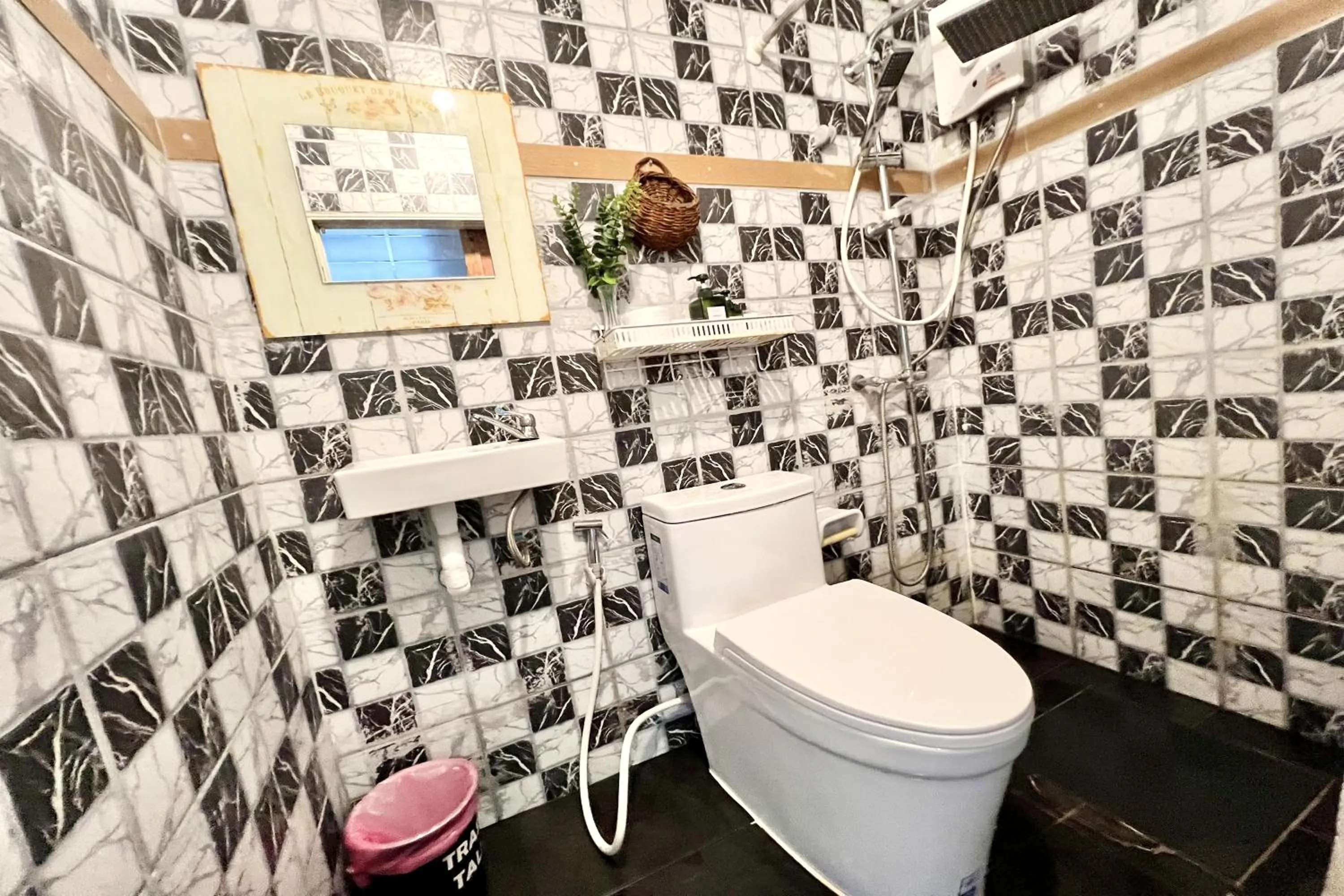 Bathroom in Bann Kam B&B