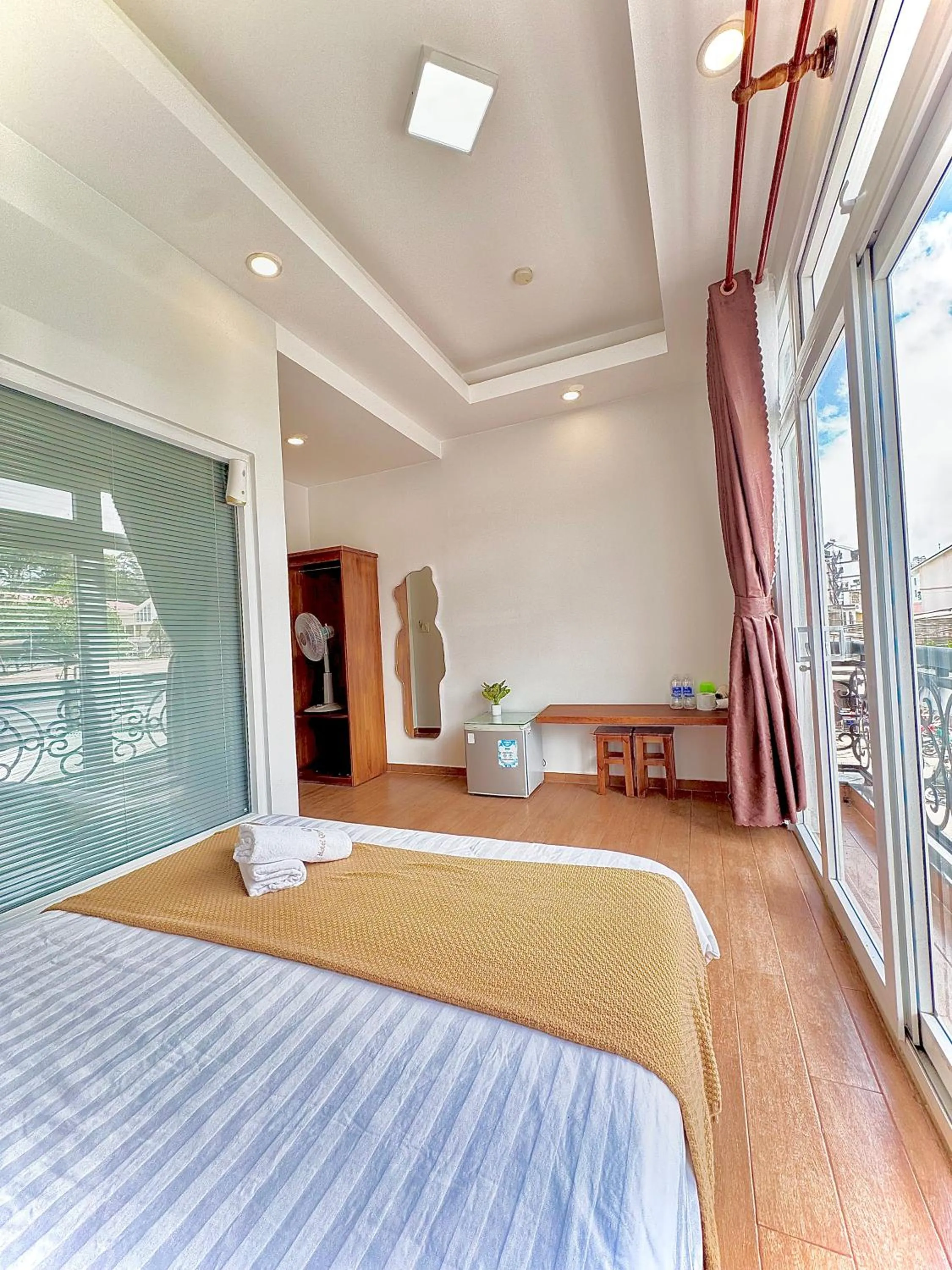 Bed in Quang Minh Dalat Hotel