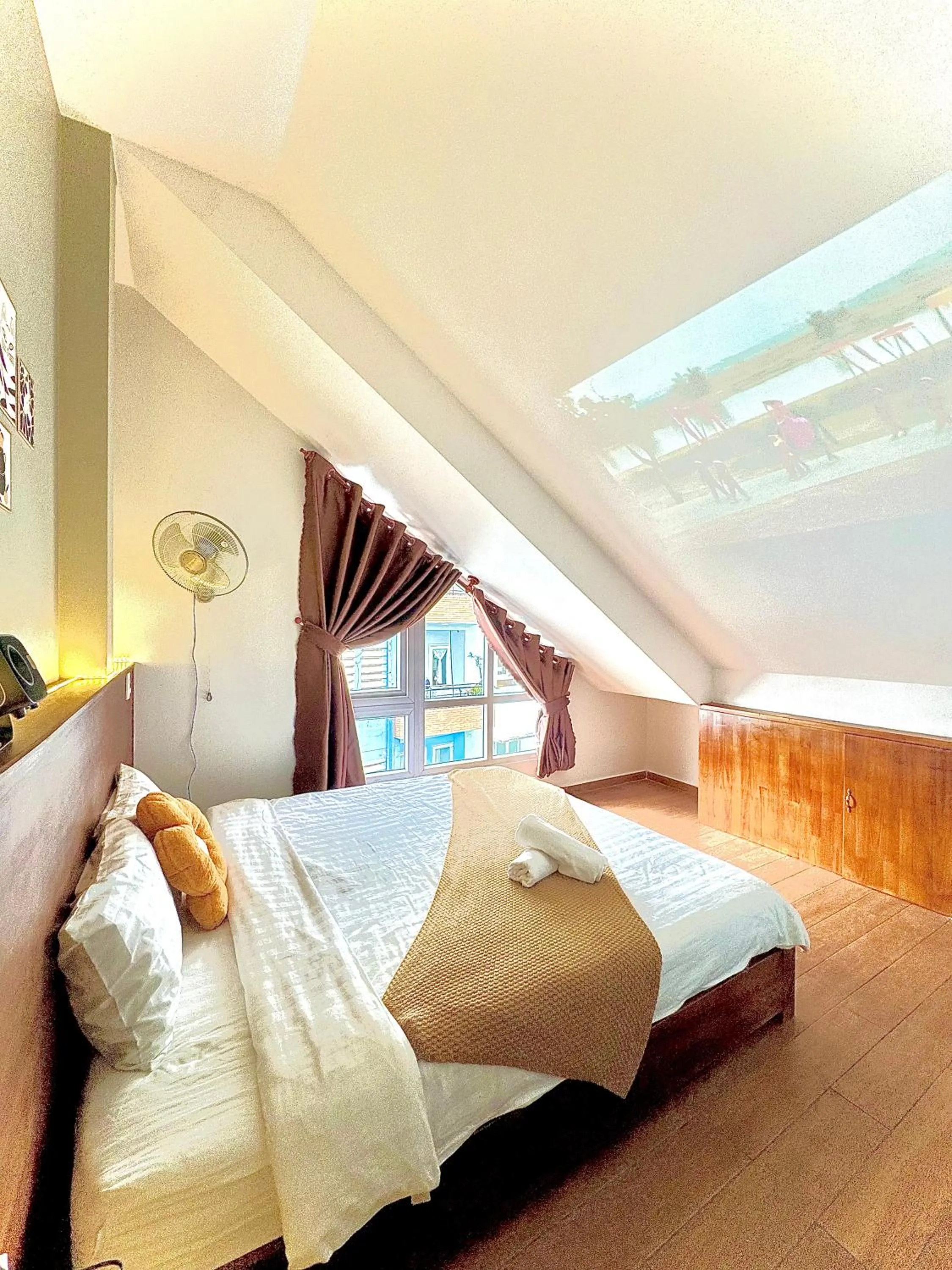 Bed in Quang Minh Dalat Hotel