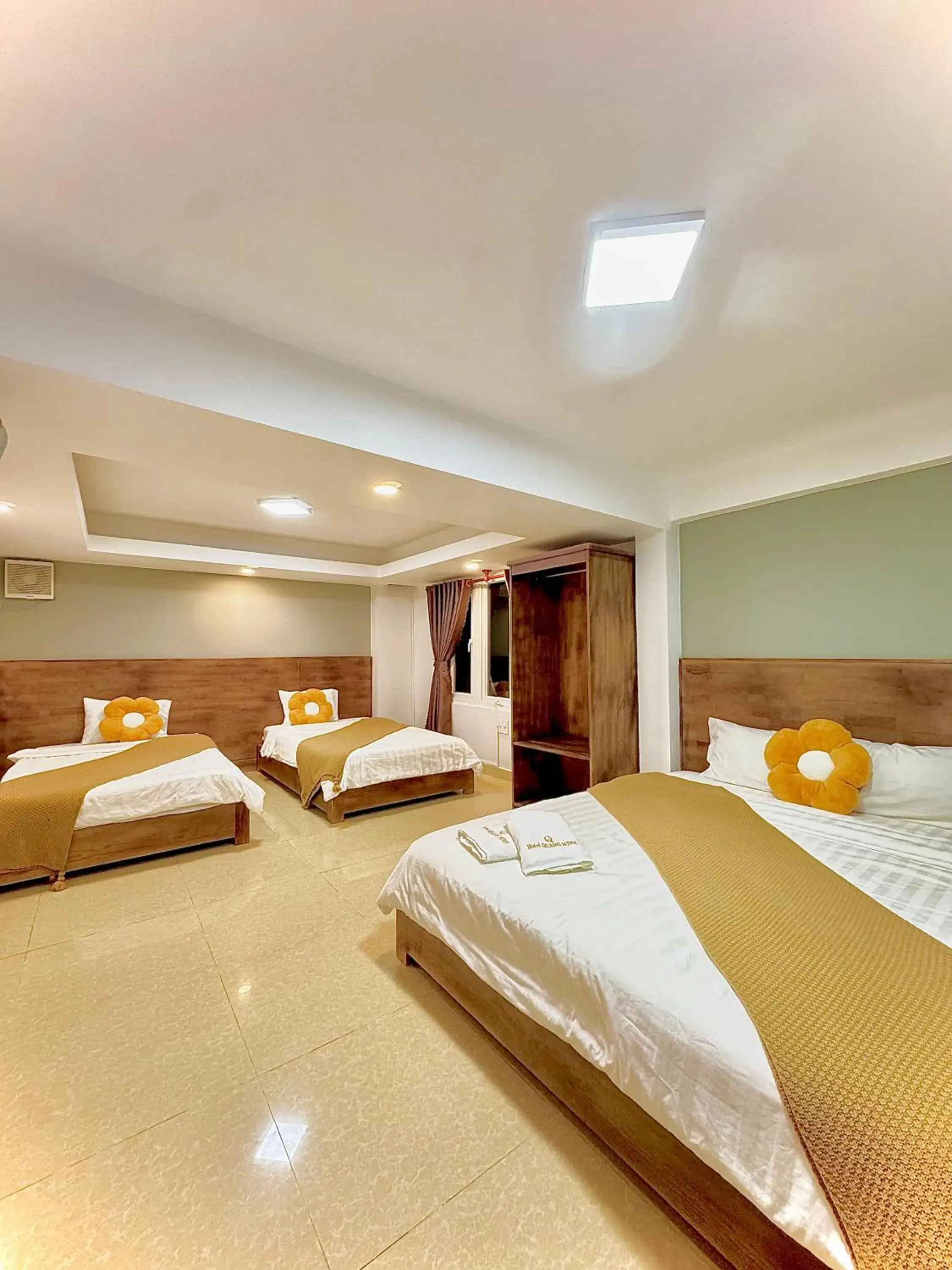 Basic Triple Room in Quang Minh Dalat Hotel Basic Triple Room in Quang Minh Dalat Hotel