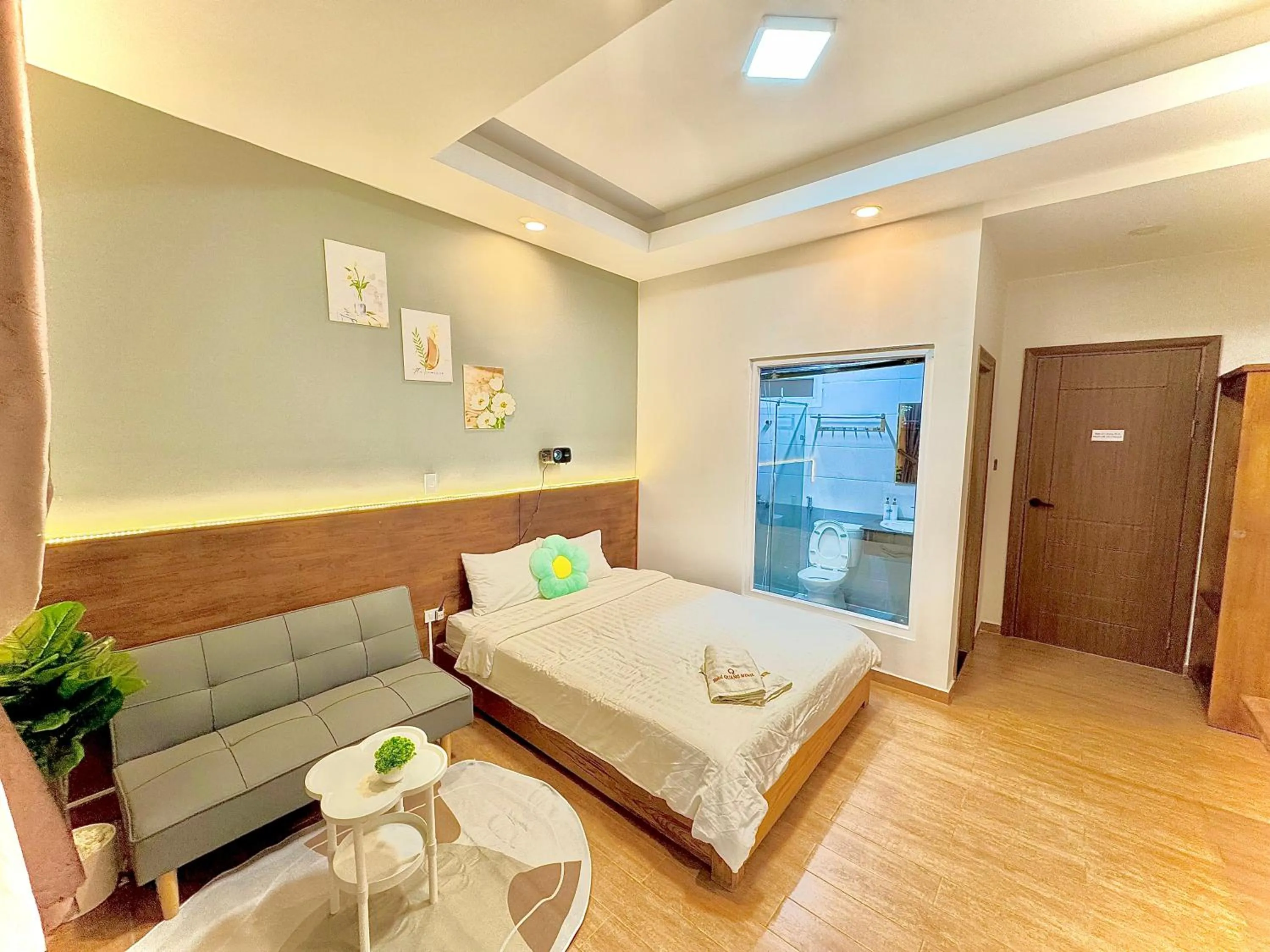 Bed in Quang Minh Dalat Hotel