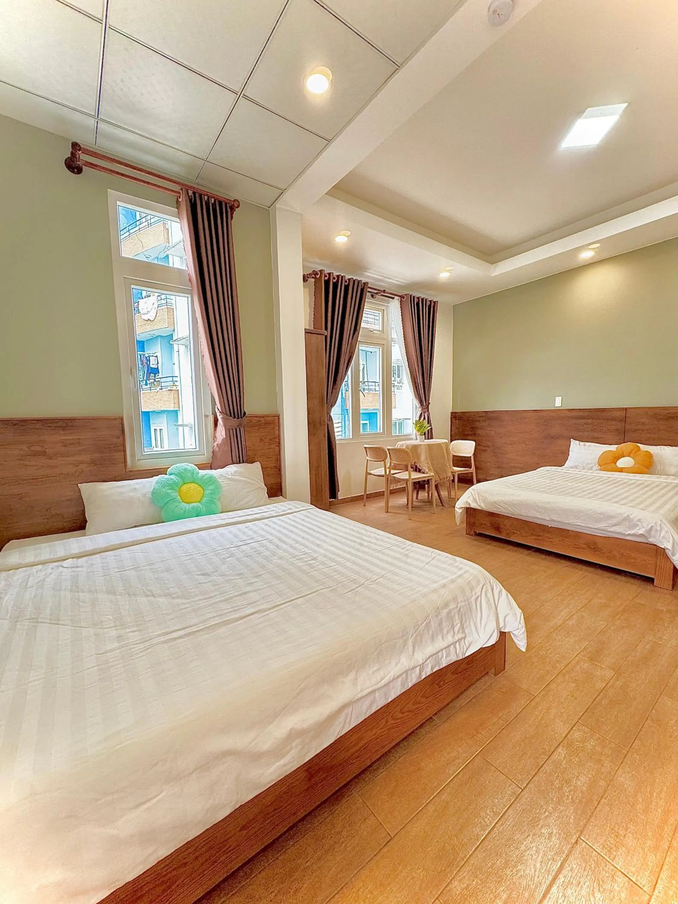 Photo of the whole room, Bed in Quang Minh Dalat Hotel