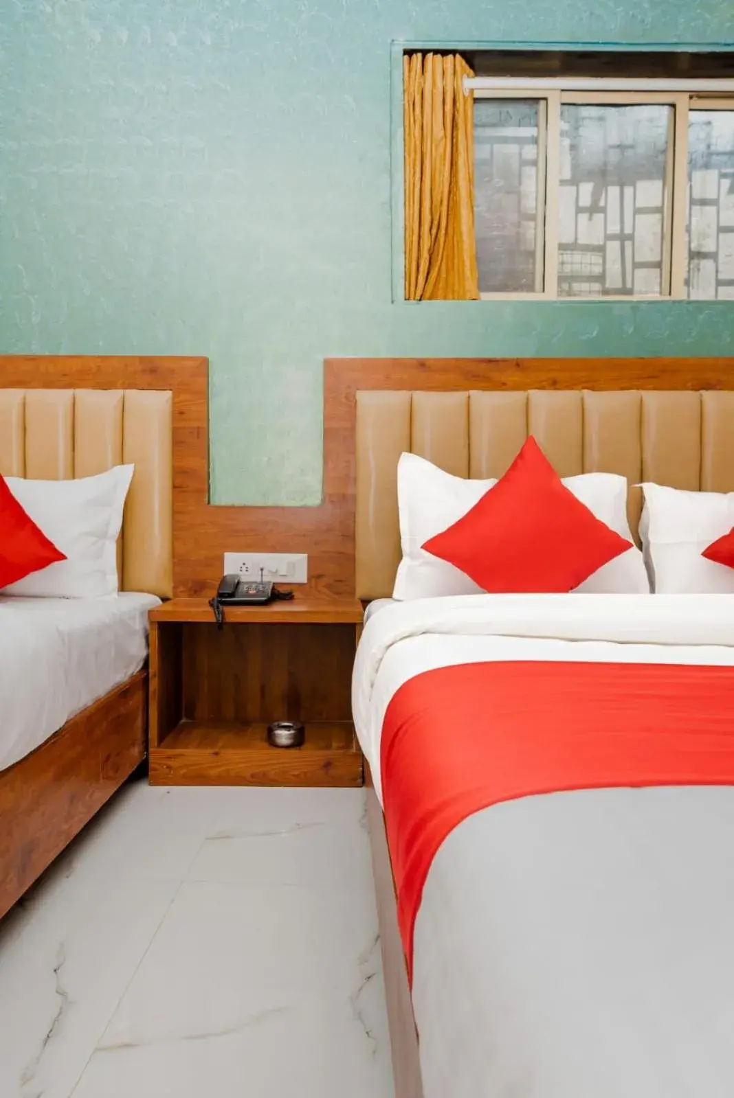 Bed in Hotel Purple Orchid Bed in Hotel Purple Orchid