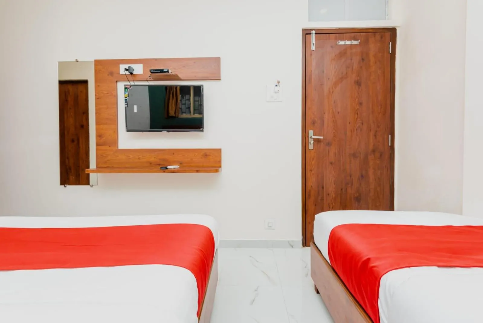 Bed in Hotel Purple Orchid