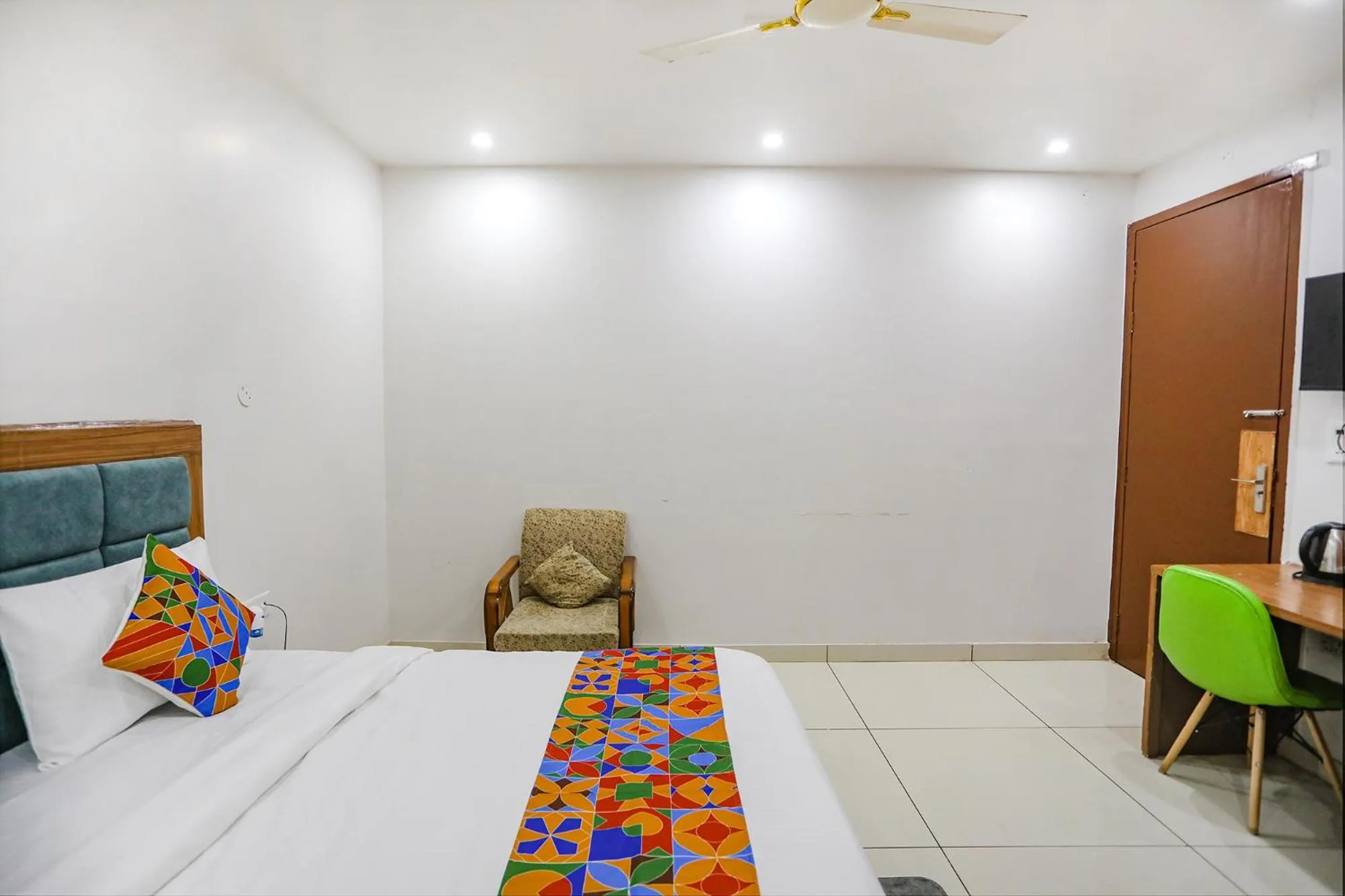 Bed in FabHotel Well Stay