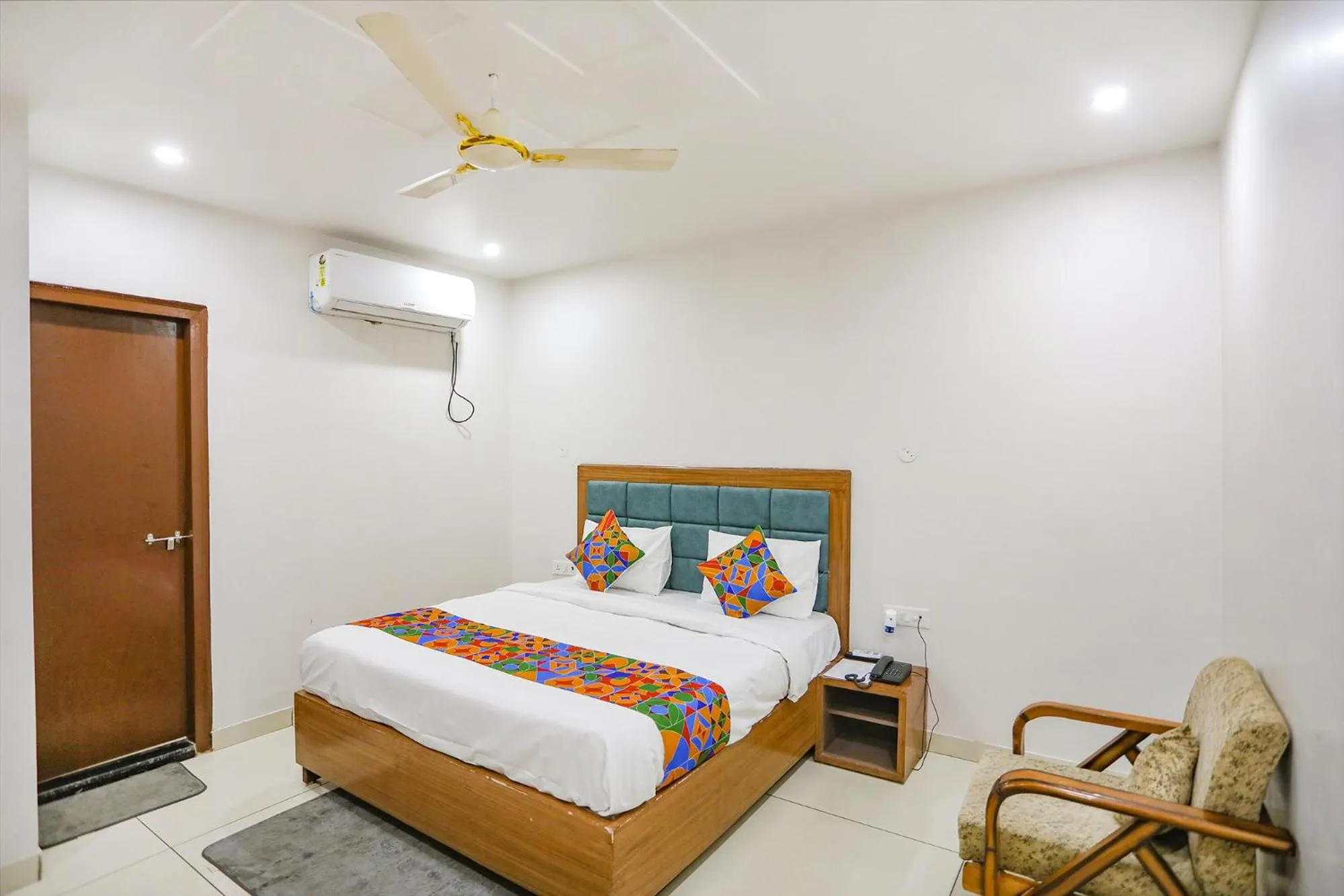 Bed in FabHotel Well Stay