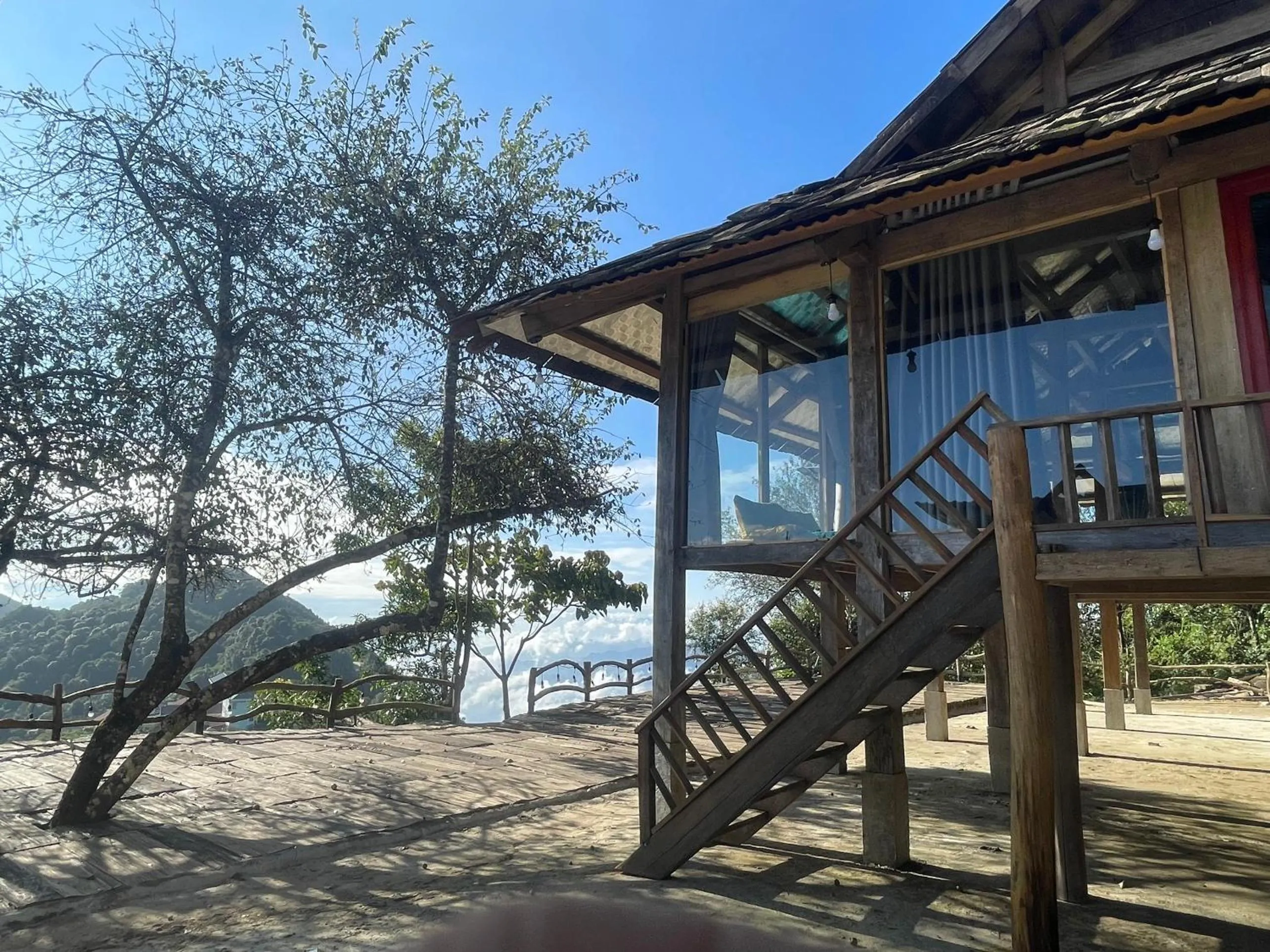 Property building in May Home Tà Xùa