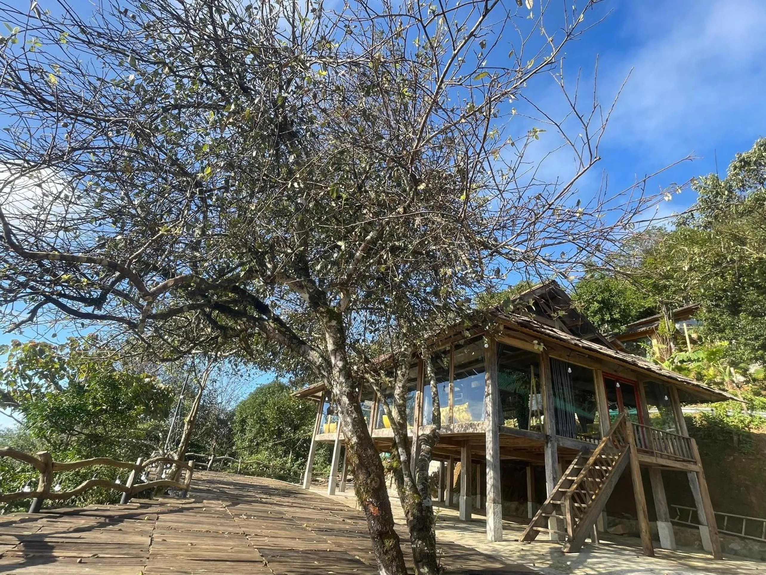 Property building in May Home Tà Xùa