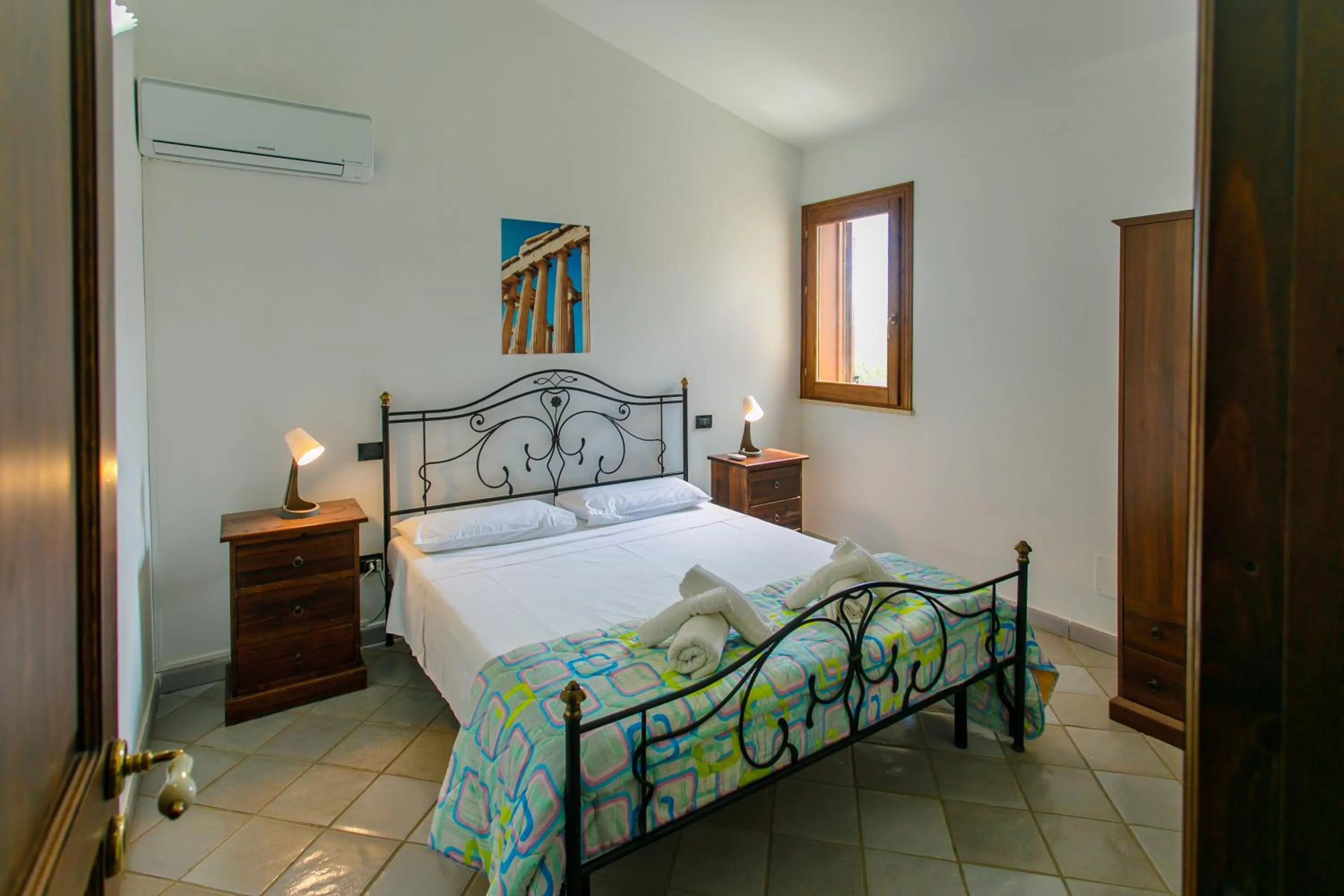 Bedroom, Bed in SanVitoTour- Residence Il Baglio