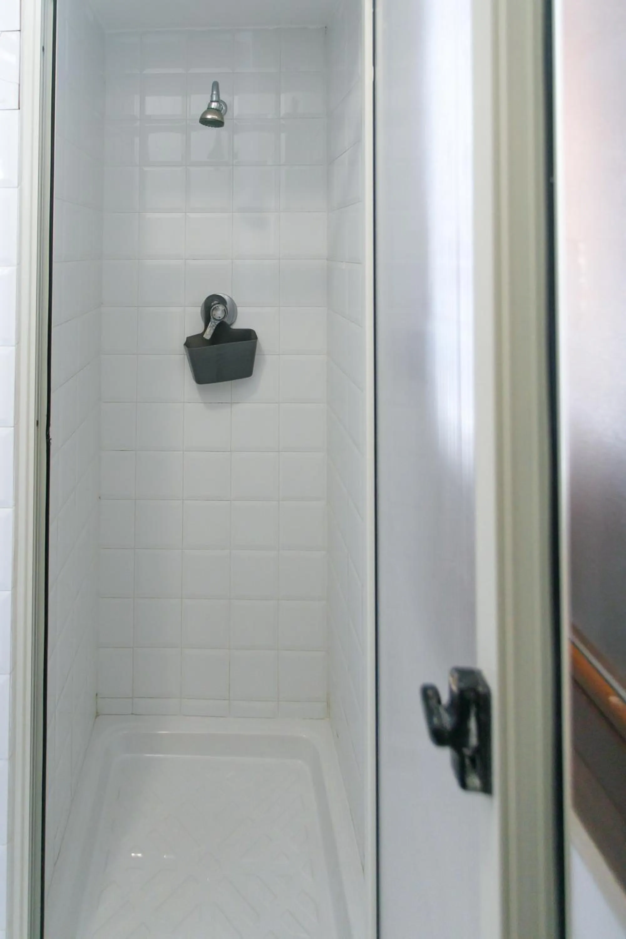 Shower in SanVitoTour- Residence Il Baglio