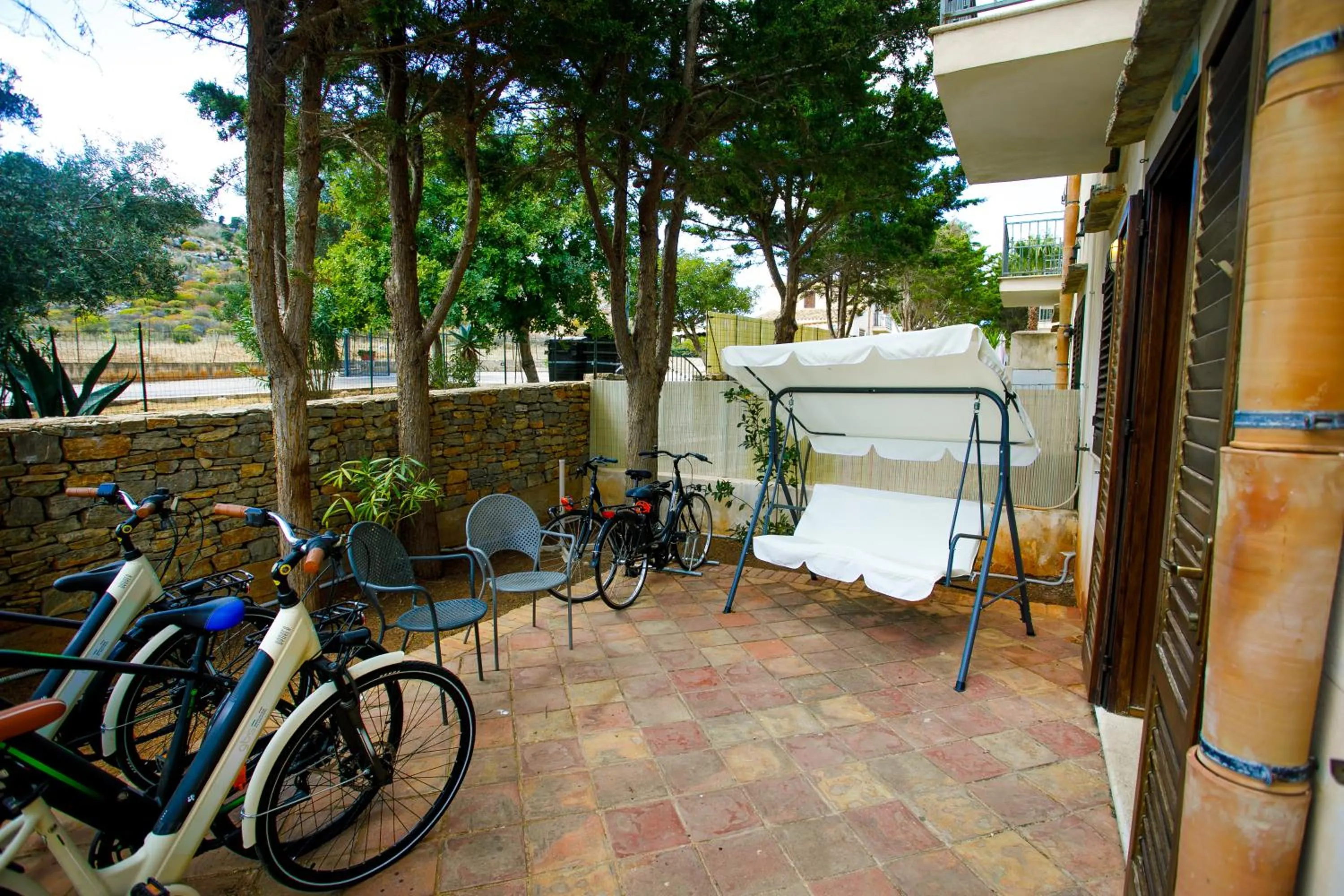 Lobby or reception in SanVitoTour- Residence Il Baglio