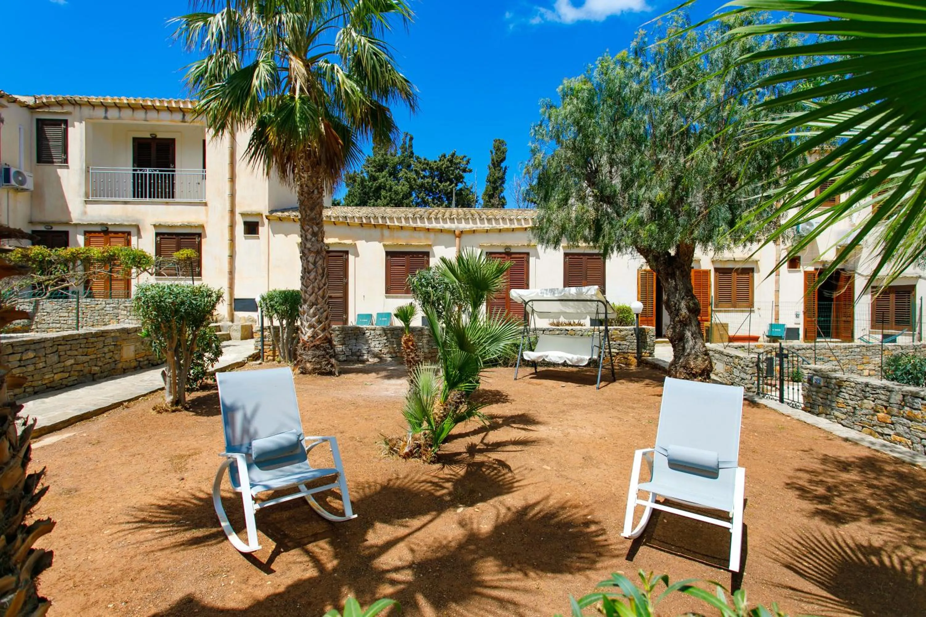 Garden in SanVitoTour- Residence Il Baglio