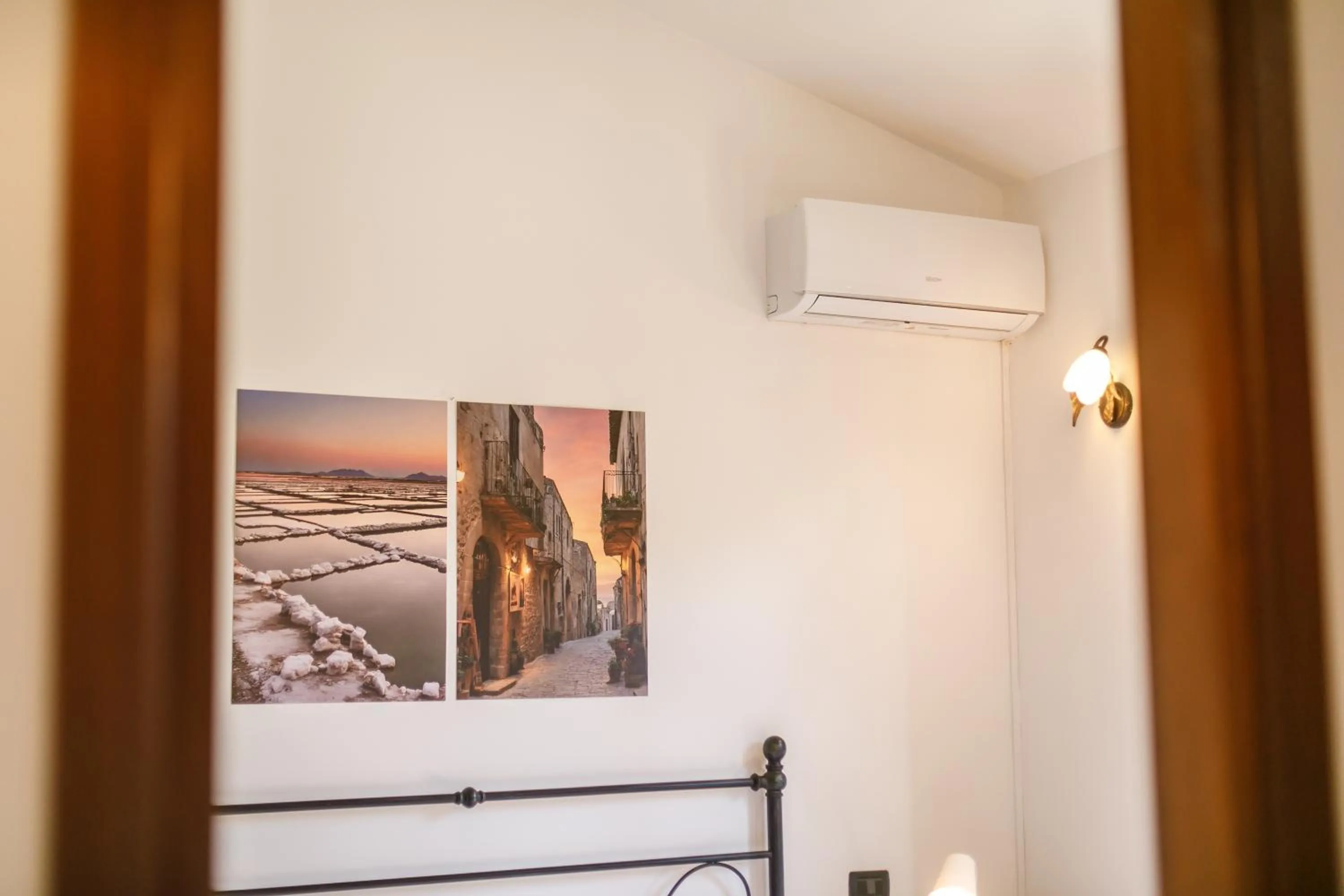 Decorative detail in SanVitoTour- Residence Il Baglio