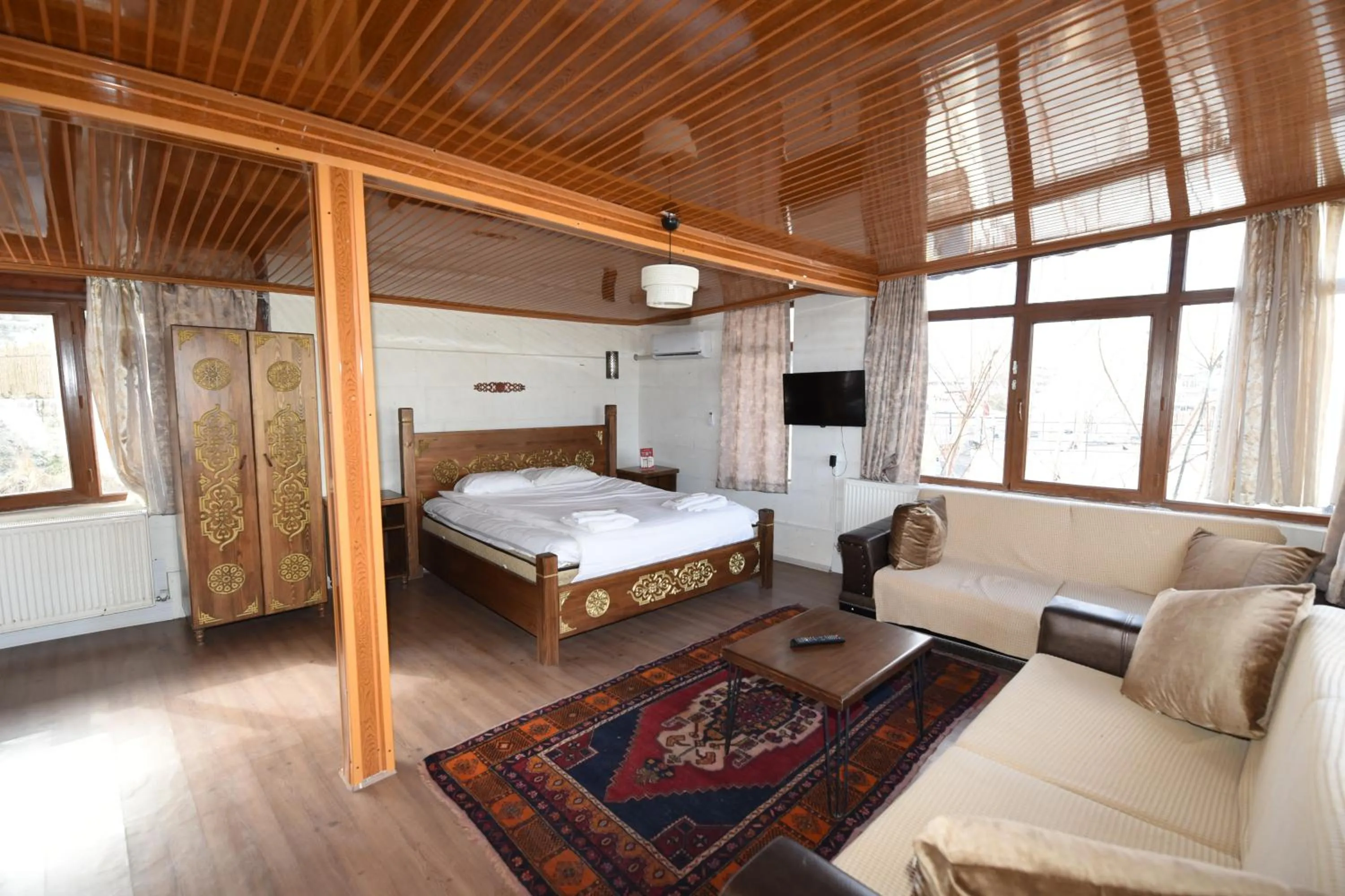 Bed in Peri Cave Hotel