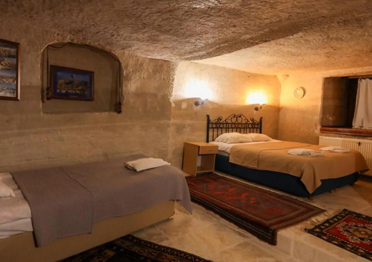 Deluxe Quadruple Room - single occupancy in Peri Cave Hotel
