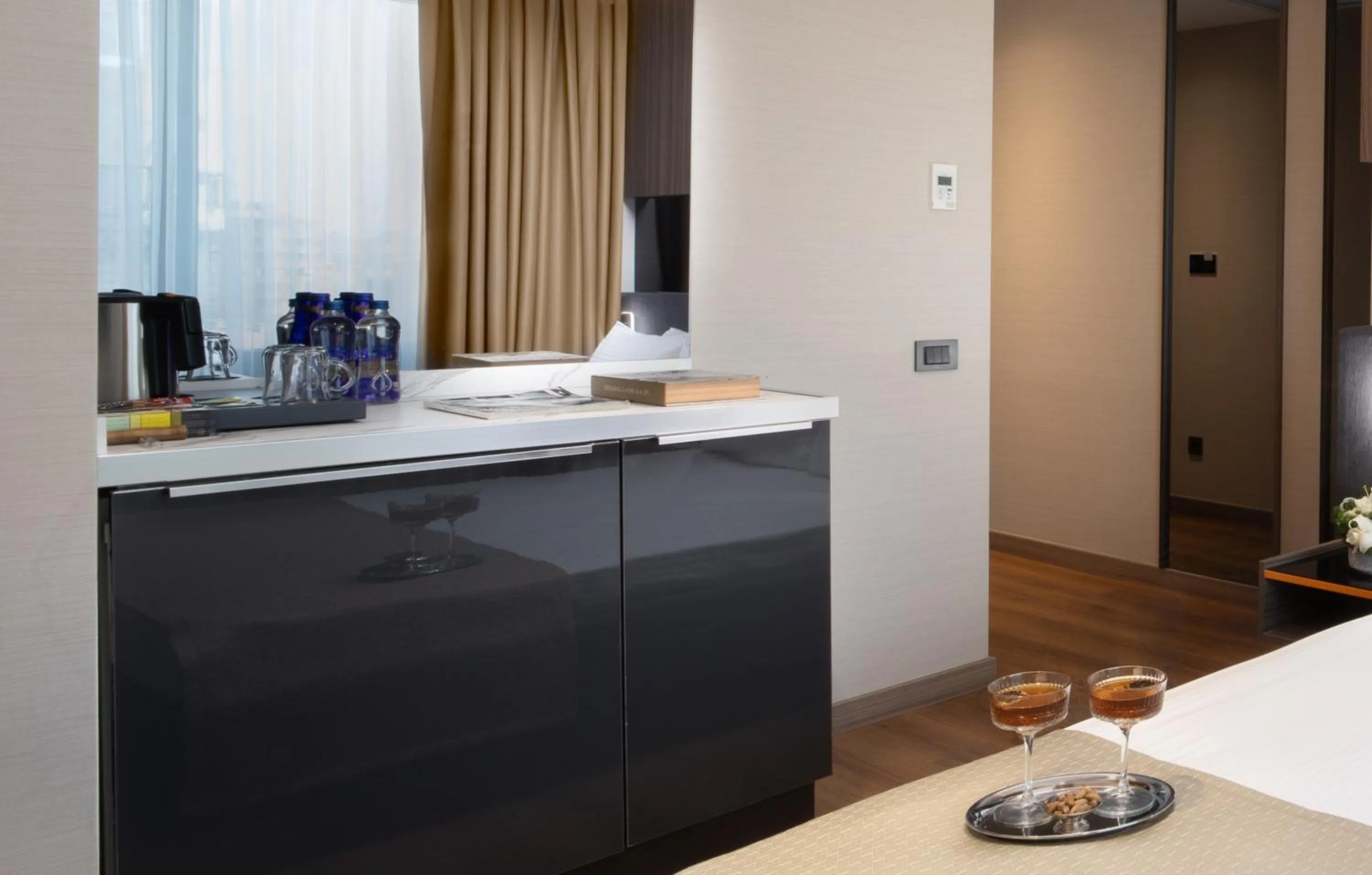 Photo of the whole room in Nish Palace Beşiktaş