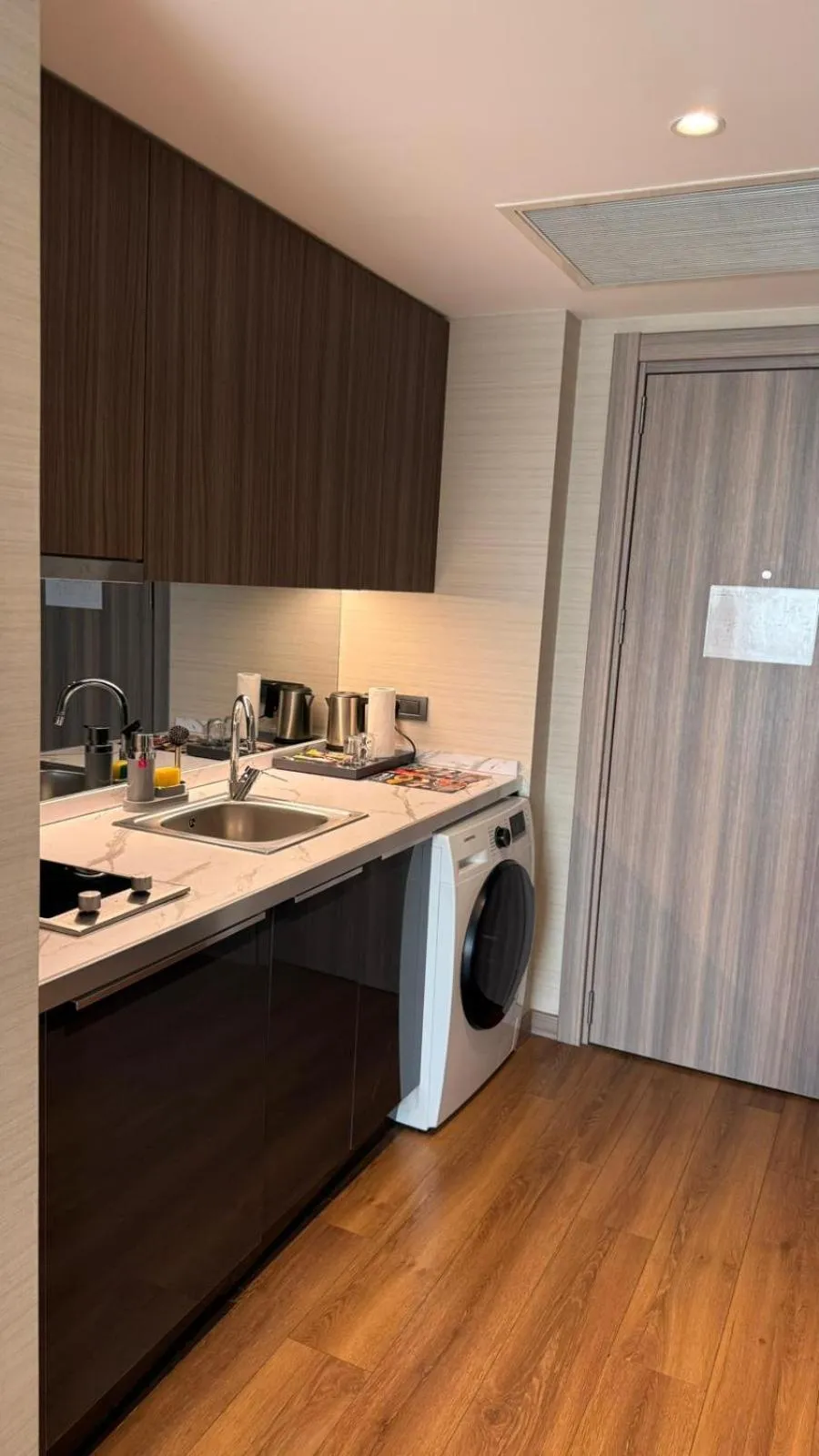 Photo of the whole room in Nish Palace Beşiktaş