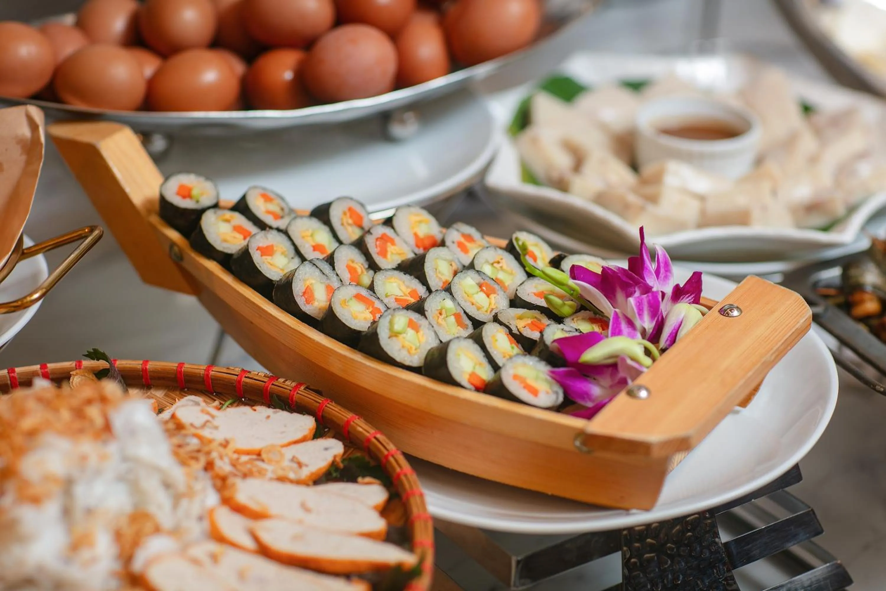 Buffet breakfast in Gloud Hotel