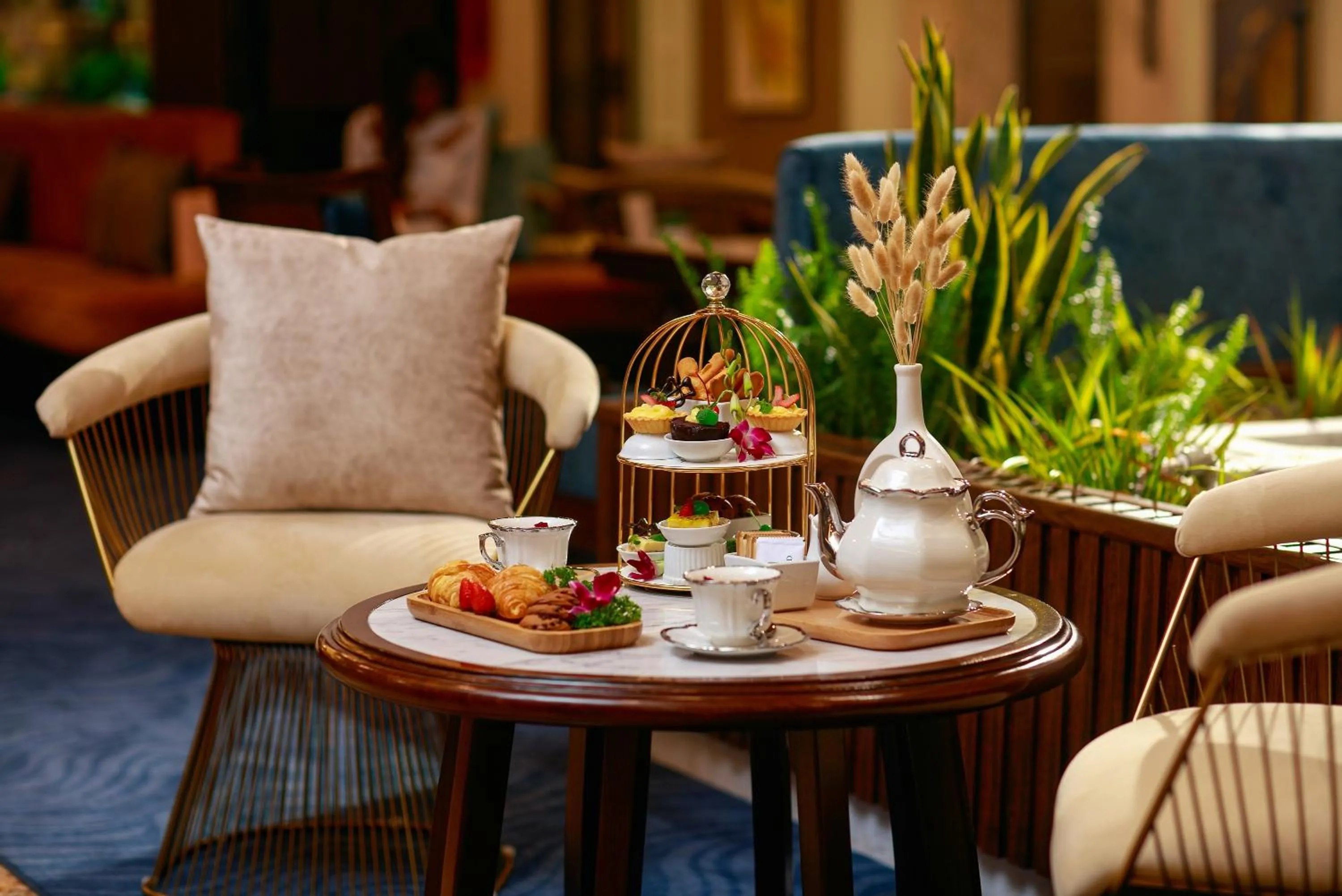 Food and drinks in Gloud Hotel