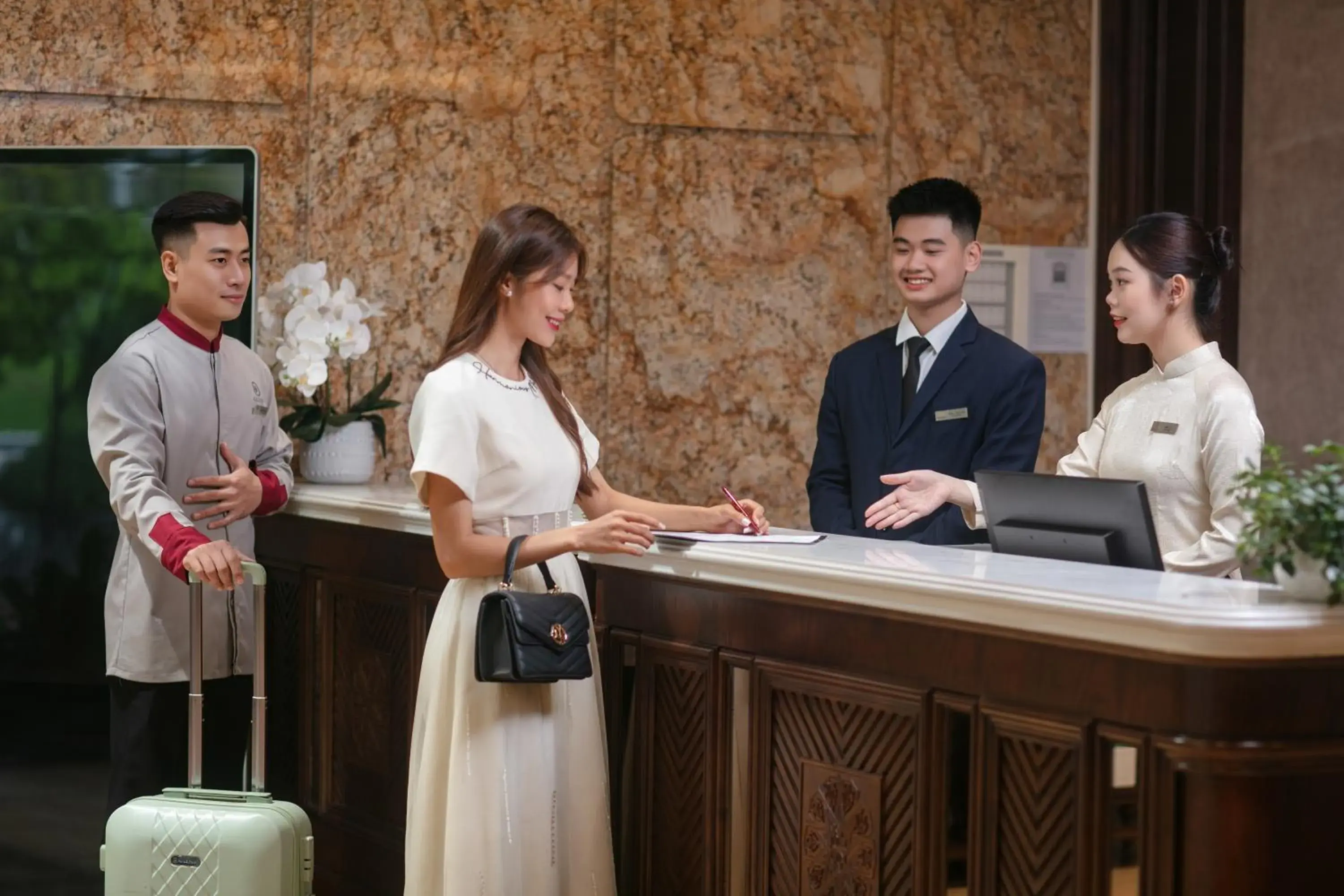 Lobby or reception in Gloud Hotel Lobby or reception in Gloud Hotel