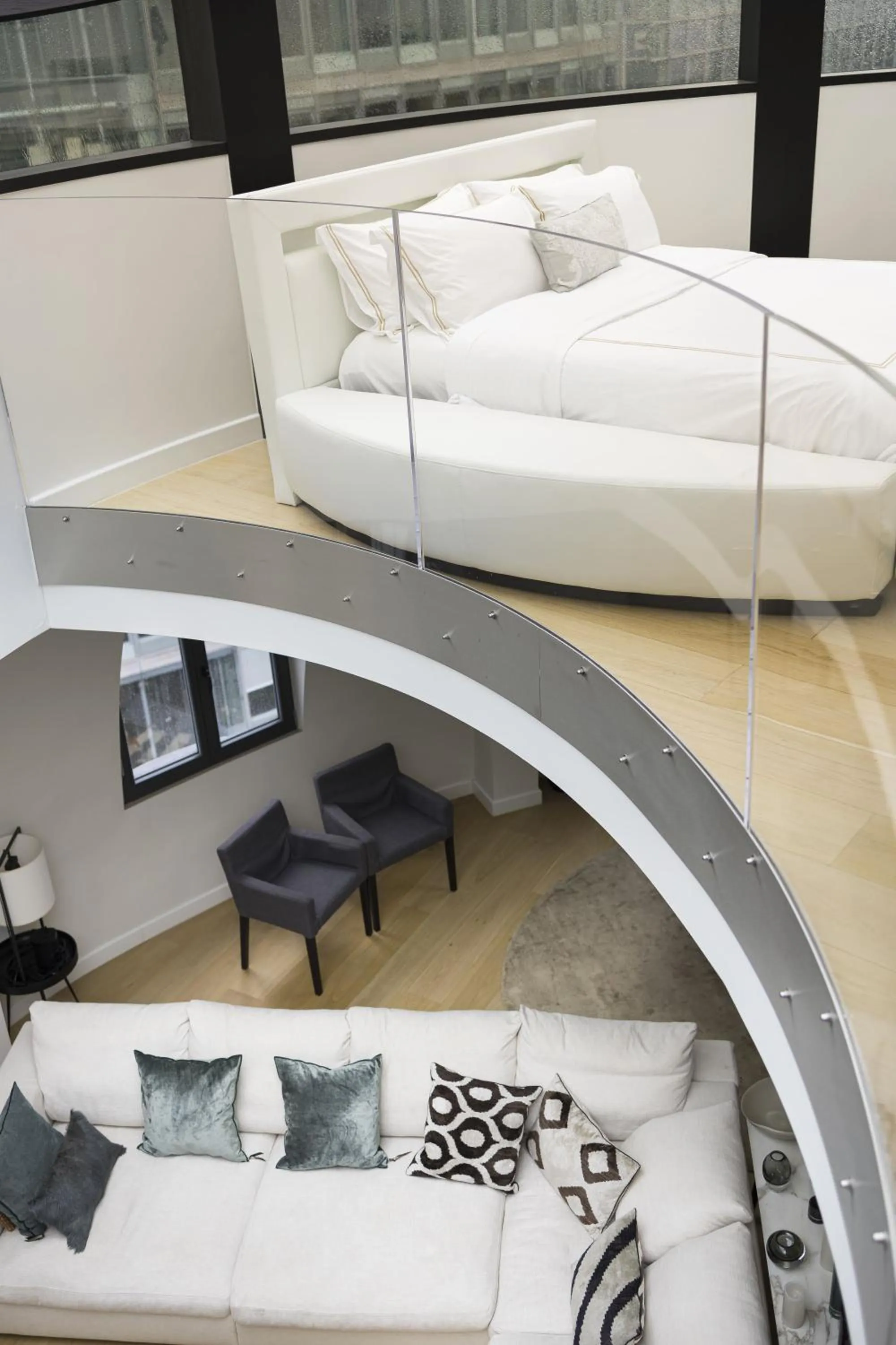 Triplex penthouse in the city center