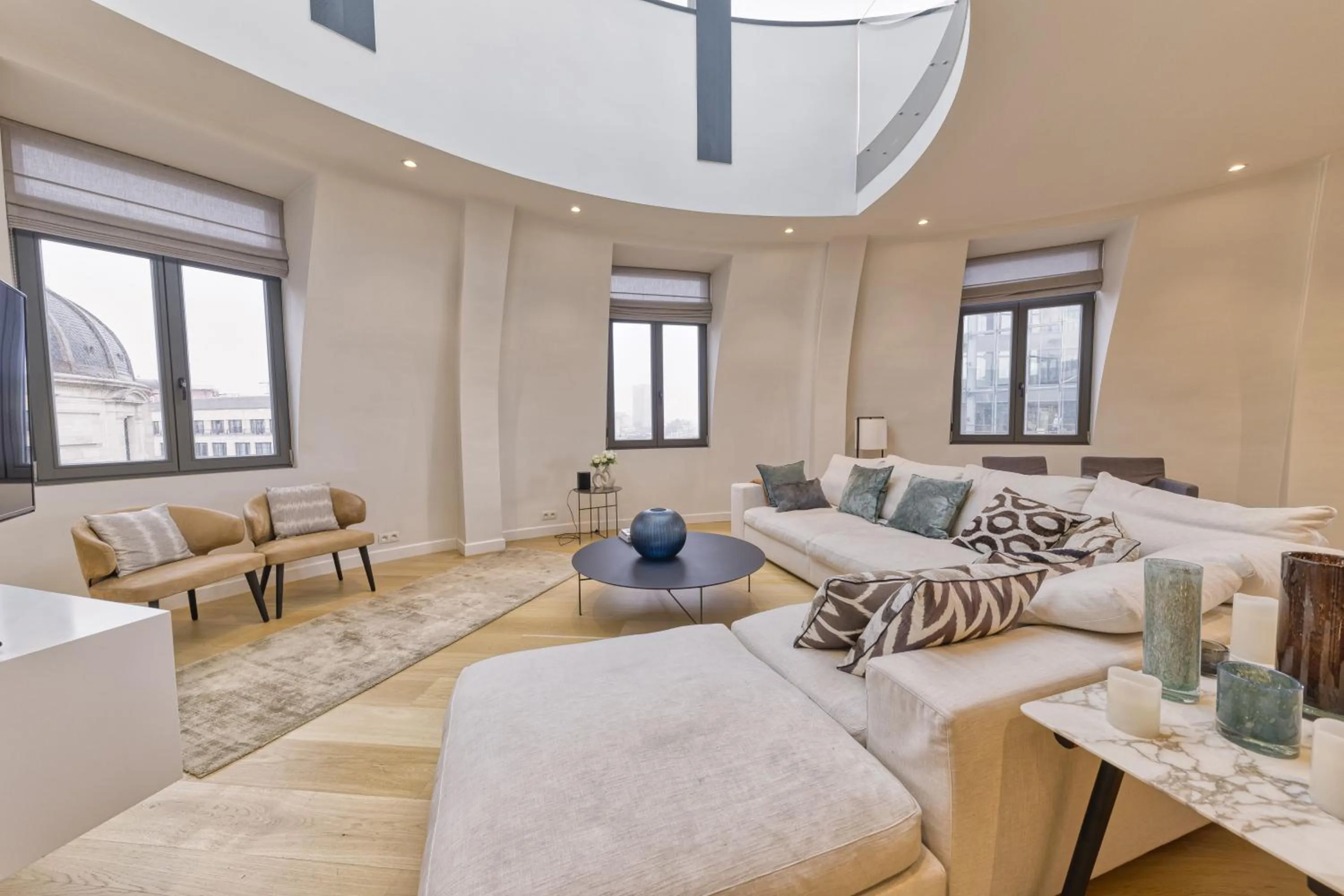 Triplex penthouse in the city center