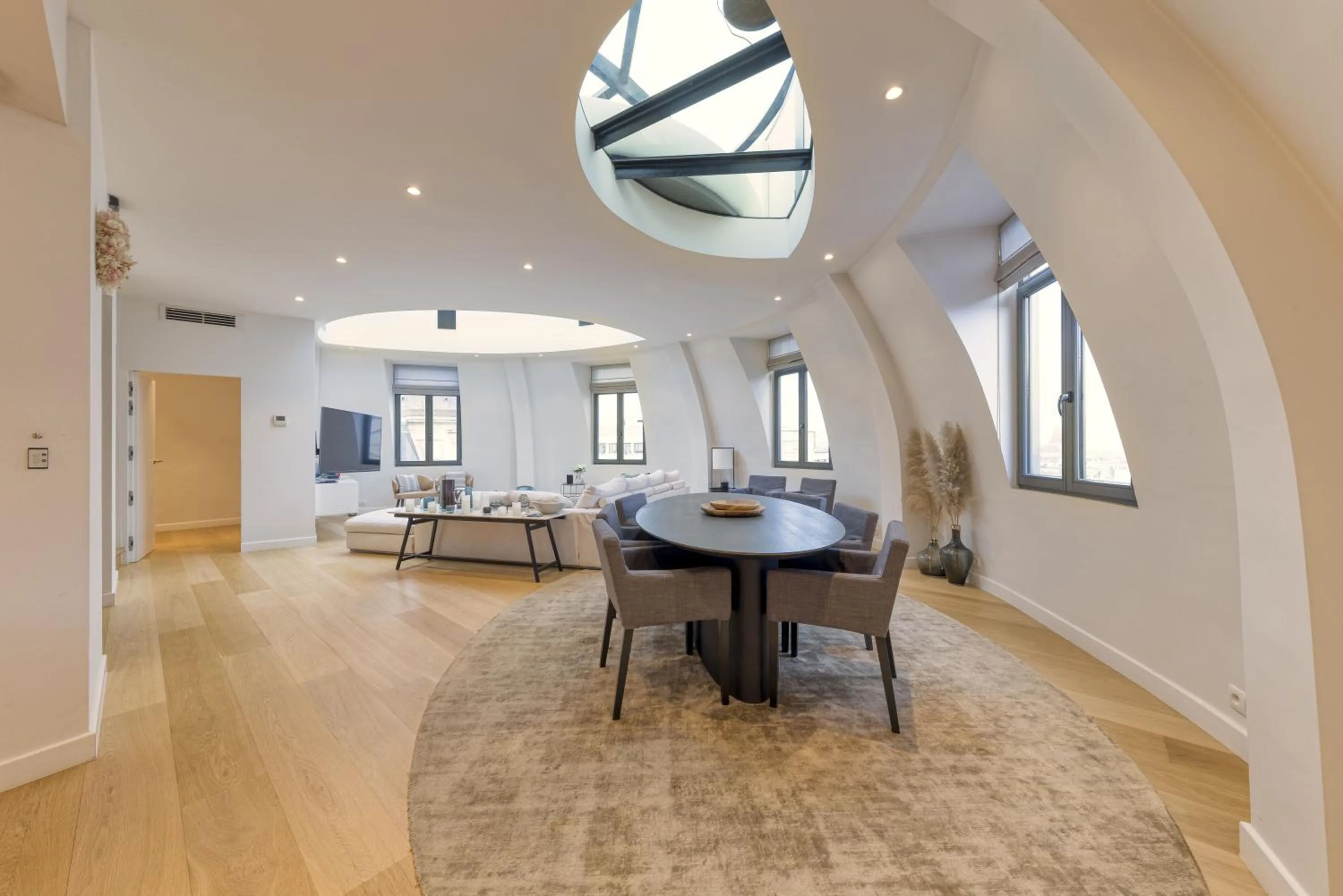 Triplex penthouse in the city center