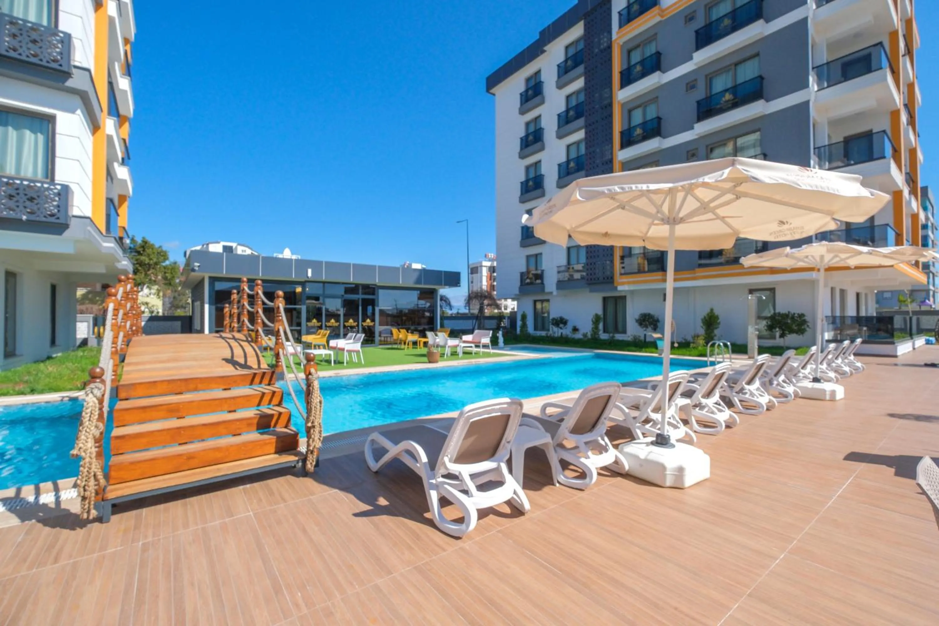 Elysium Deluxe Suites Antalya