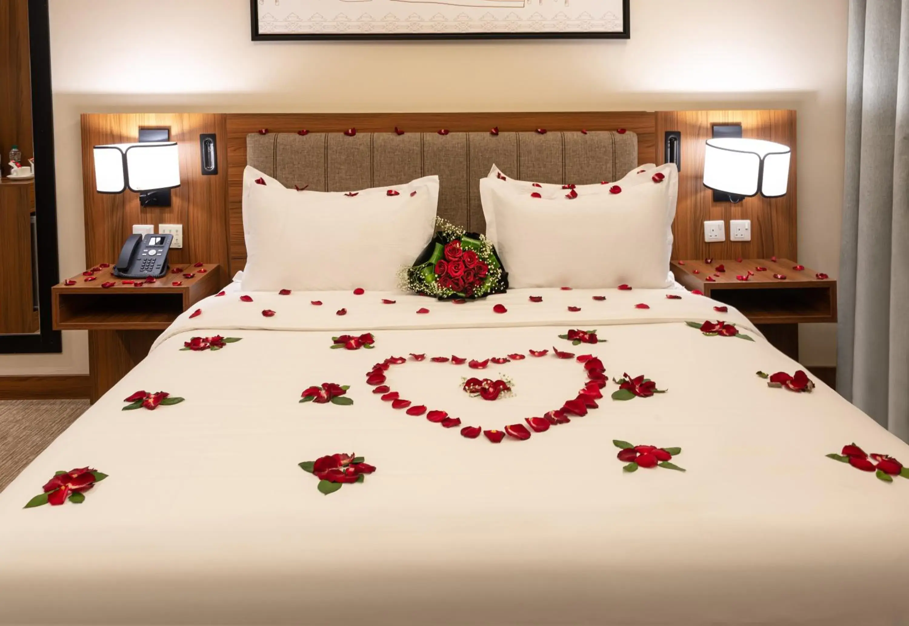 Bed in HDB Financial District Bed in HDB Financial District