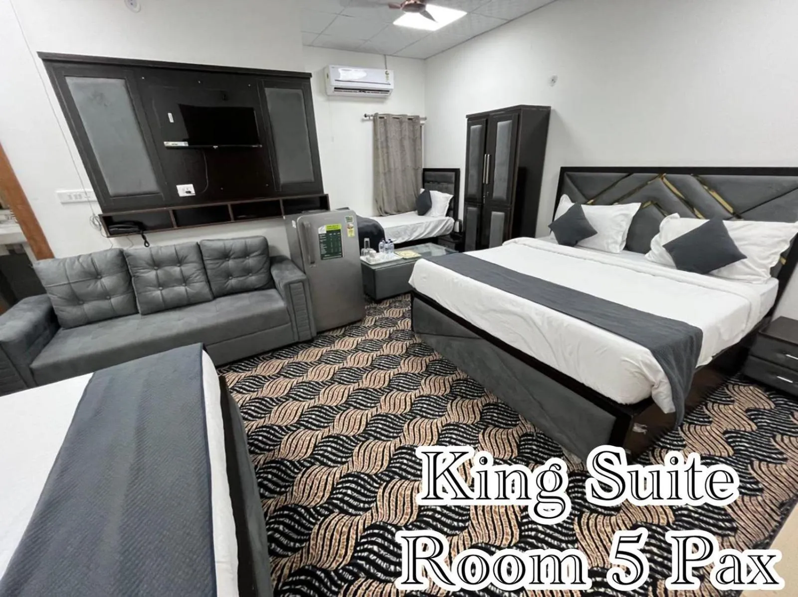 Bed in Tulsi Garden- Near Prem Mandir Vrindavan