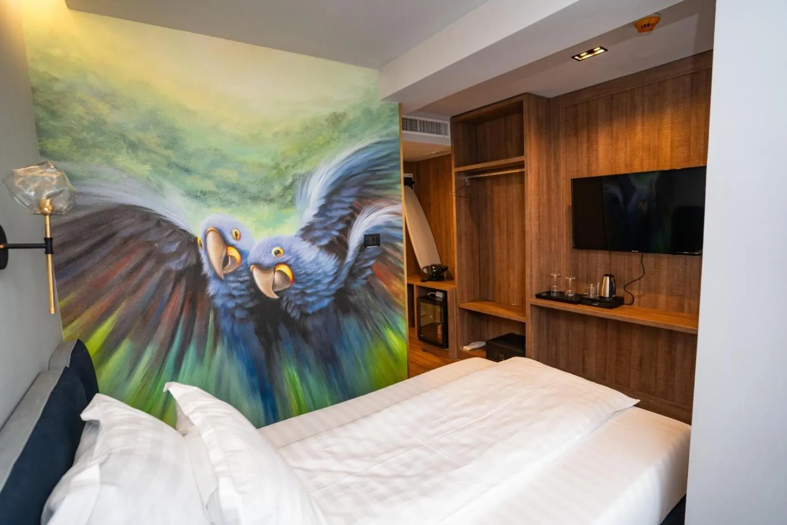 Bed in Cosmopolita Boutique Hotel