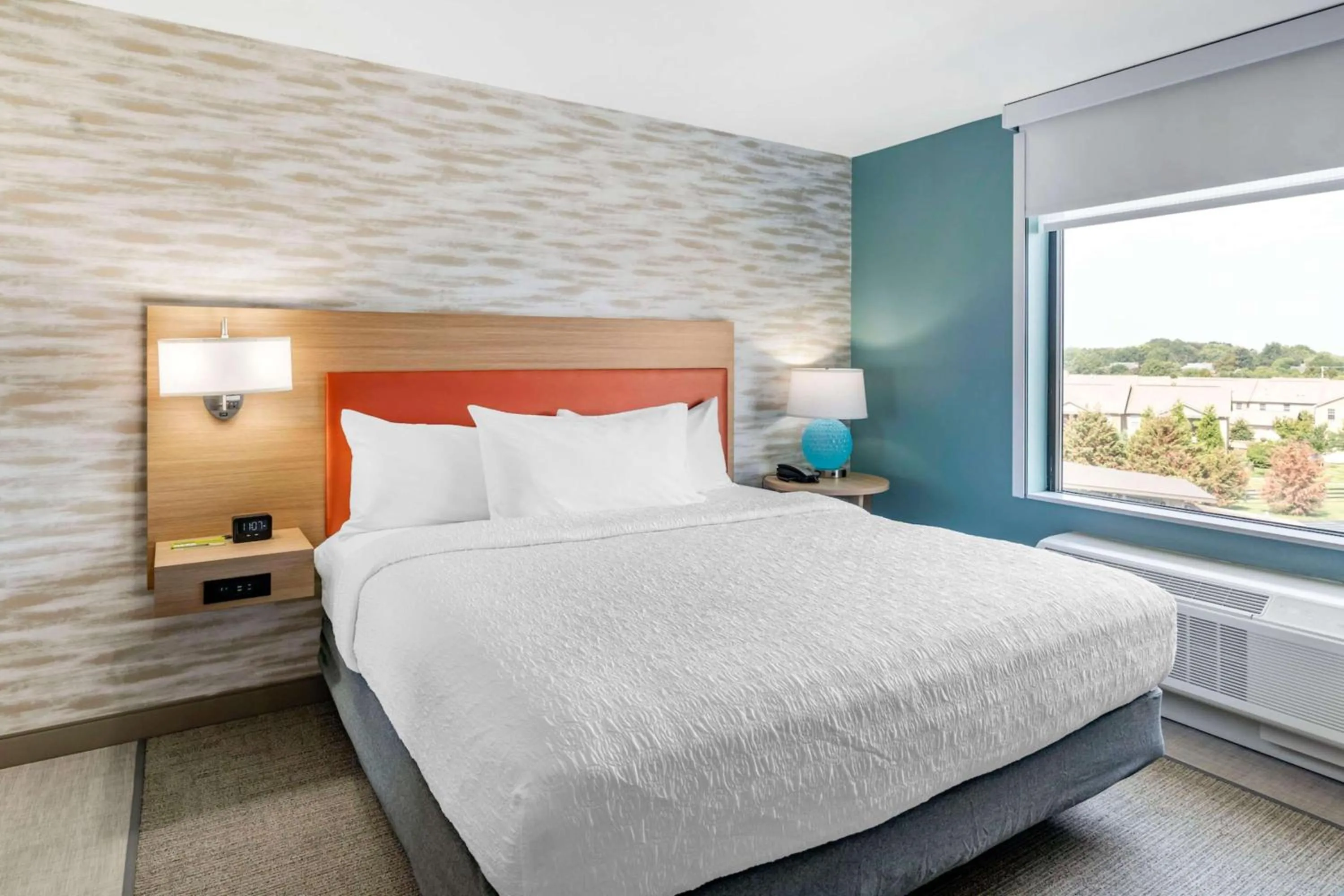 View (from property/room), Bed in Home2 Suites Lexington Keeneland Airport, Ky