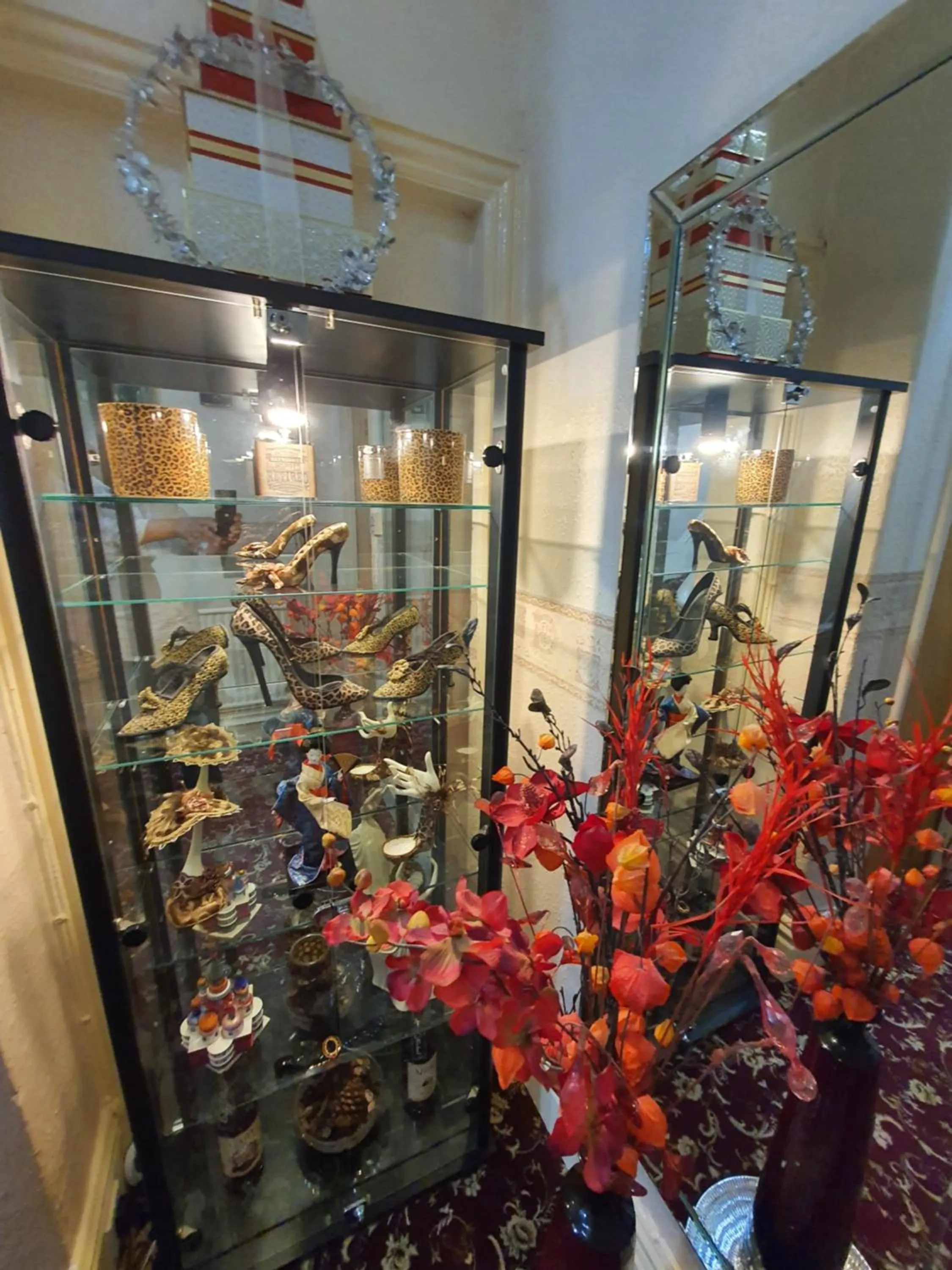 concierge in Windsor House Hotel