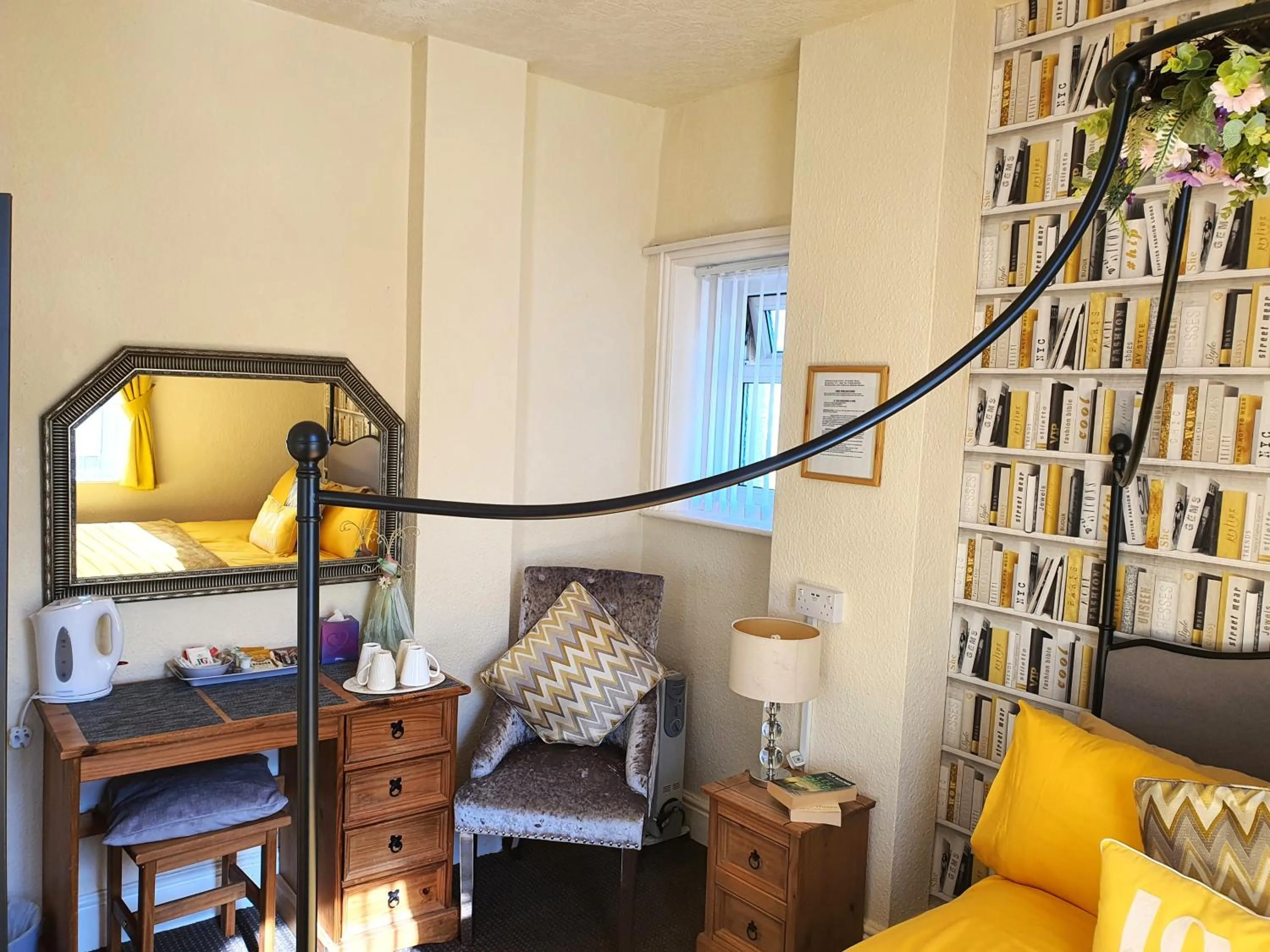 Bedroom in Windsor House Hotel