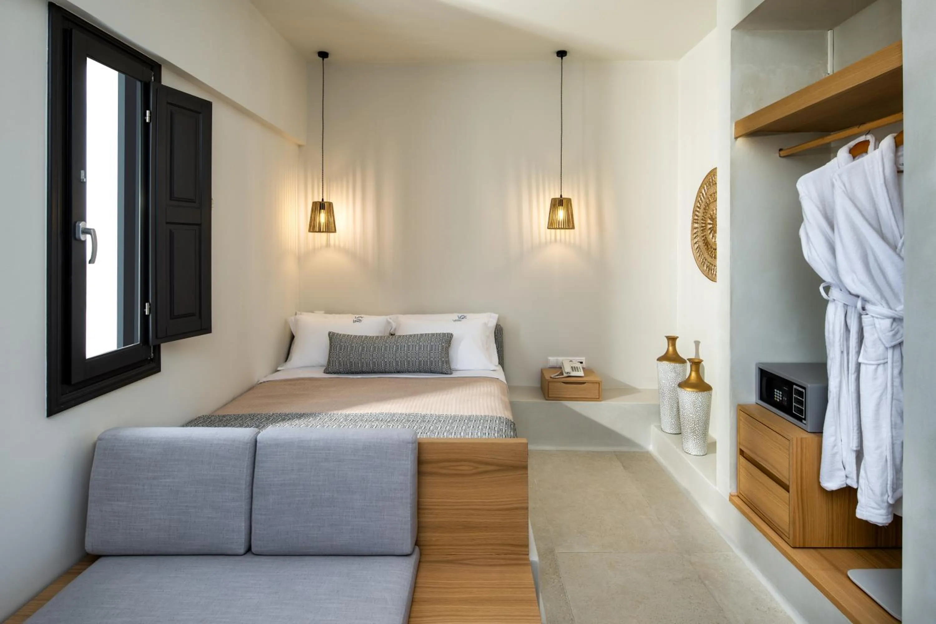 Bedroom, Bed in Venus Sunrise Suites & Villas