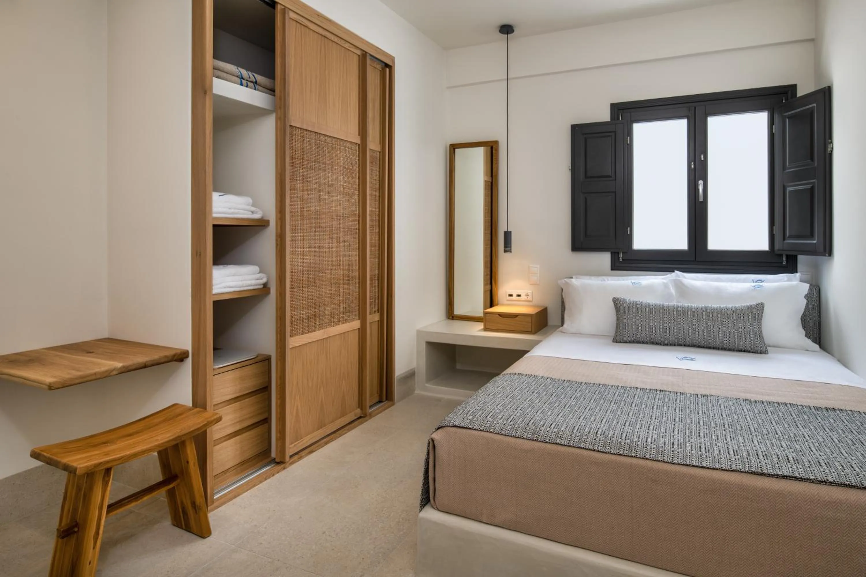 Bedroom, Bed in Venus Sunrise Suites & Villas