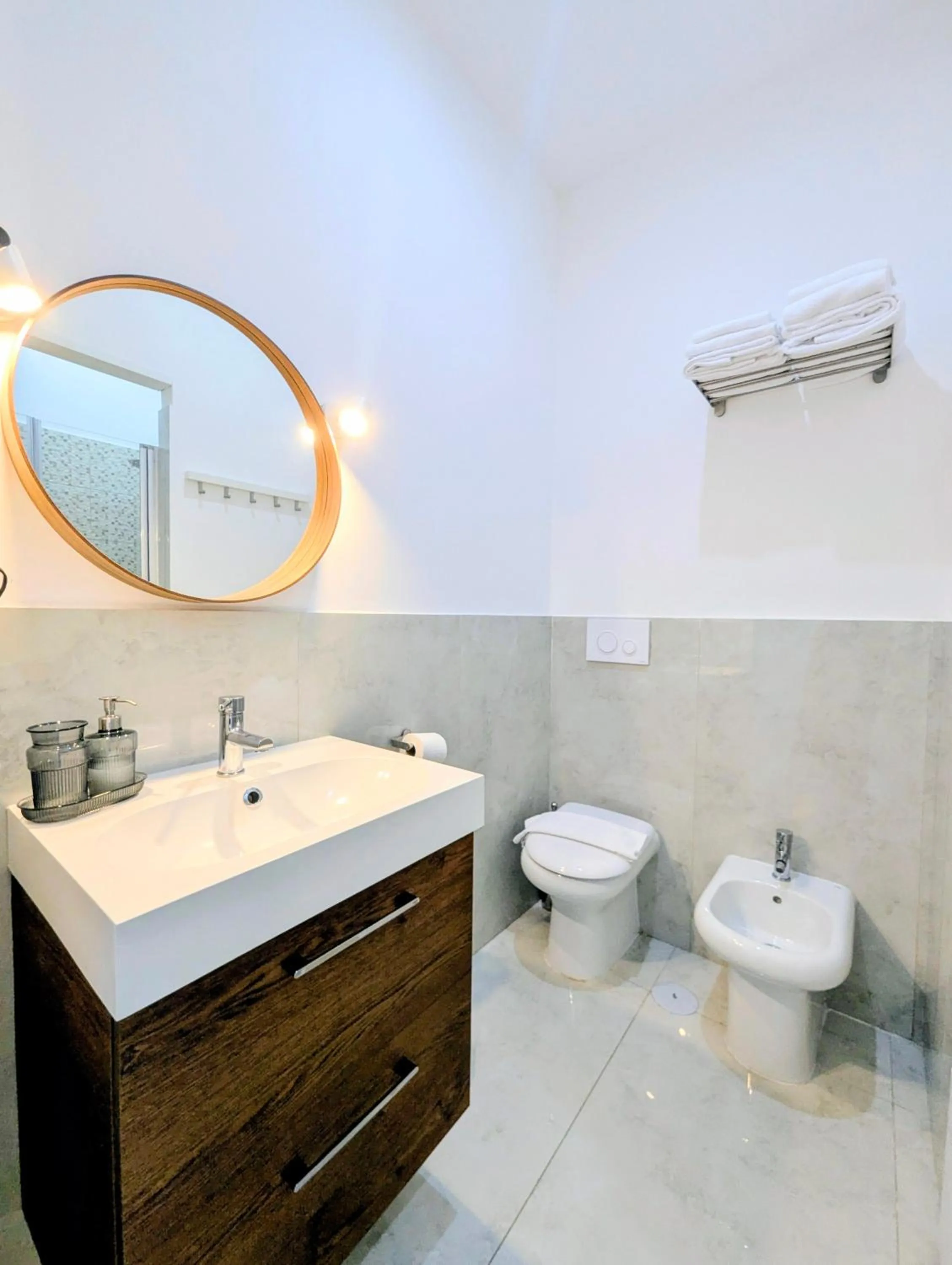 Toilet in ART FLAT MUNICIPIO