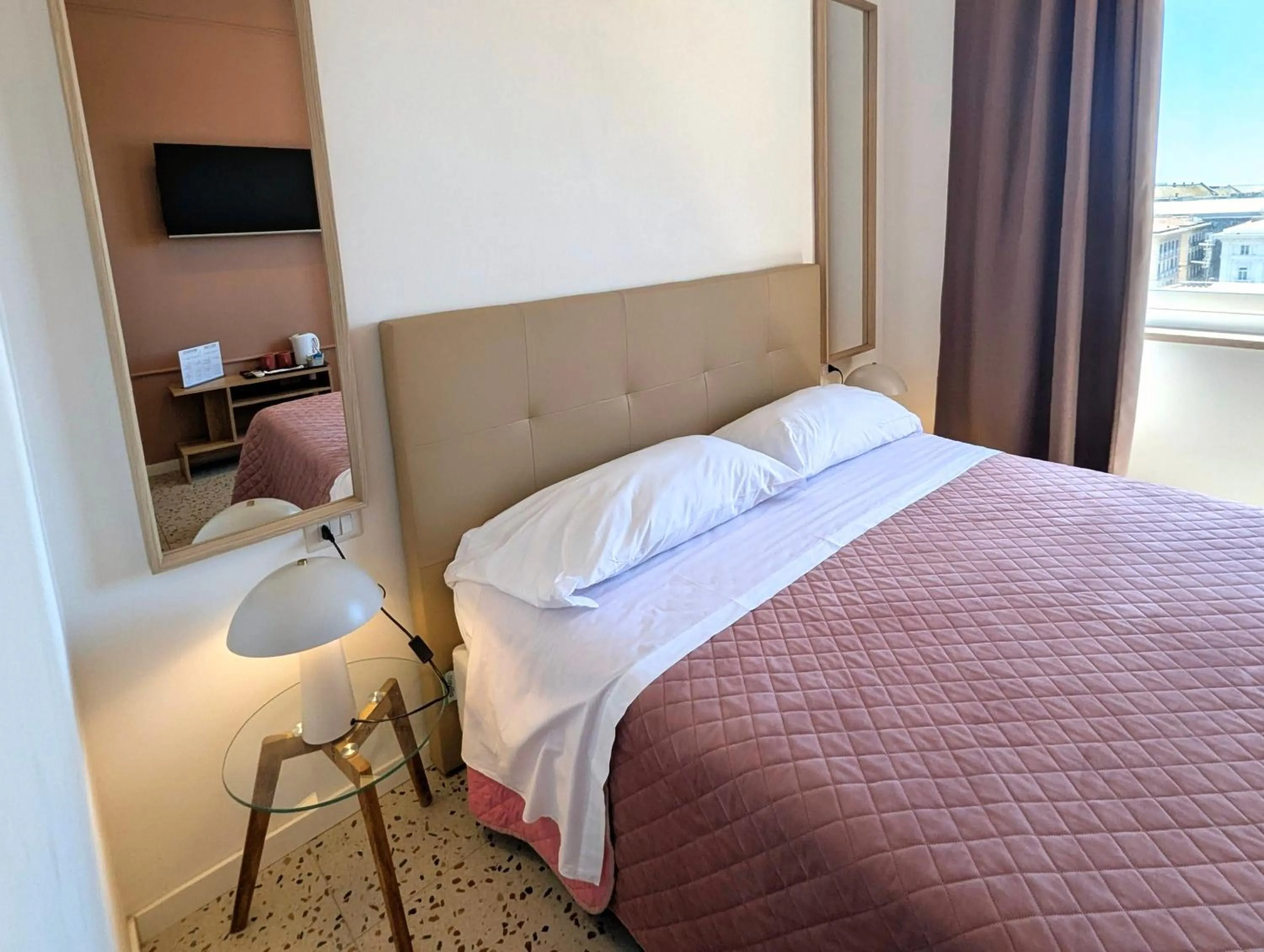 Bed in ART FLAT MUNICIPIO