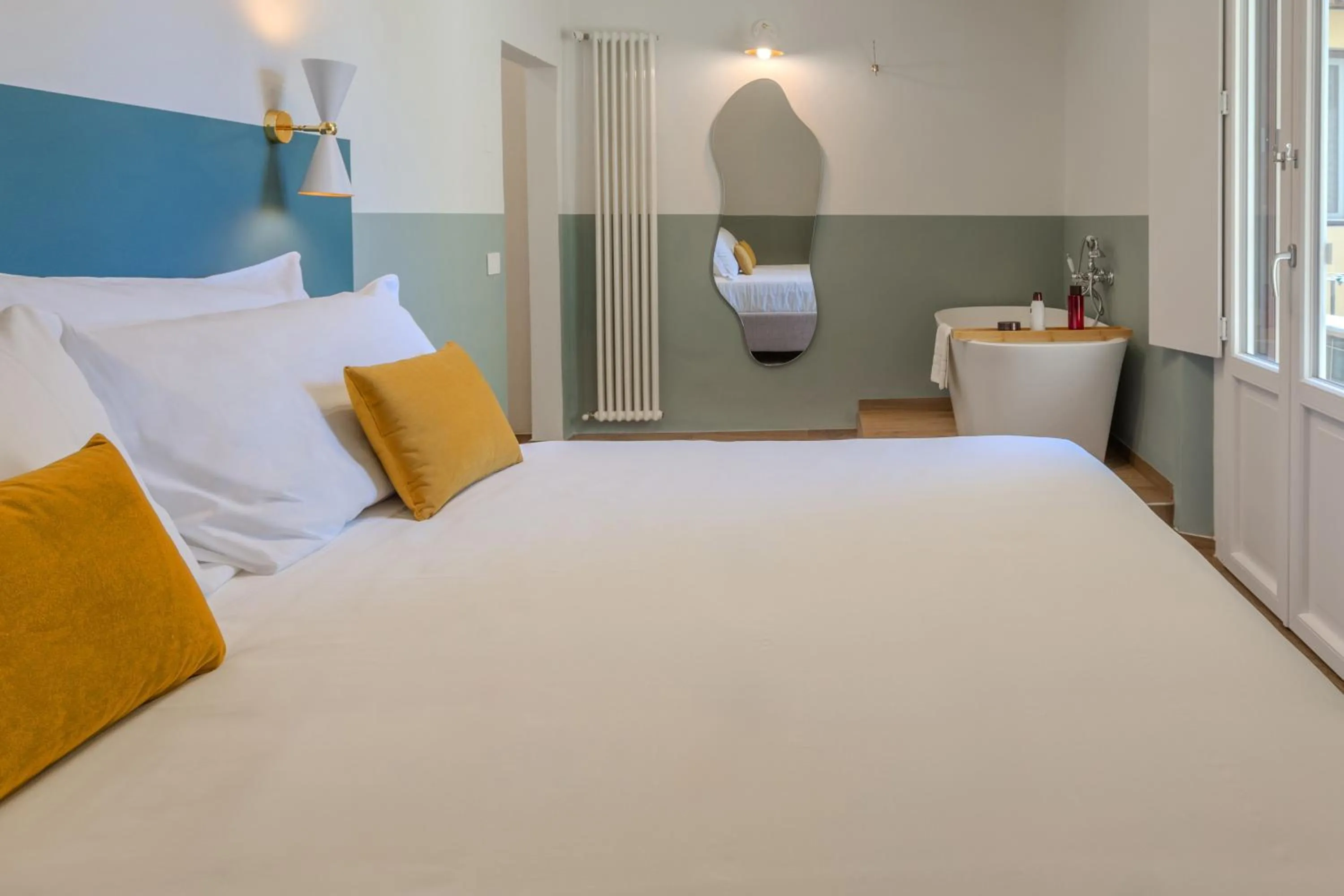 Photo of the whole room, Bed in B&B Stanze Guelfe